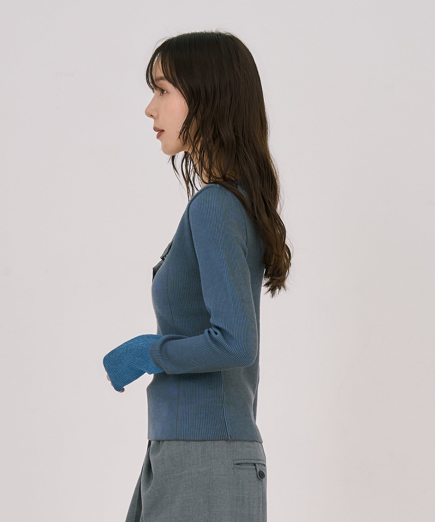 Wカラーレイヤーニット