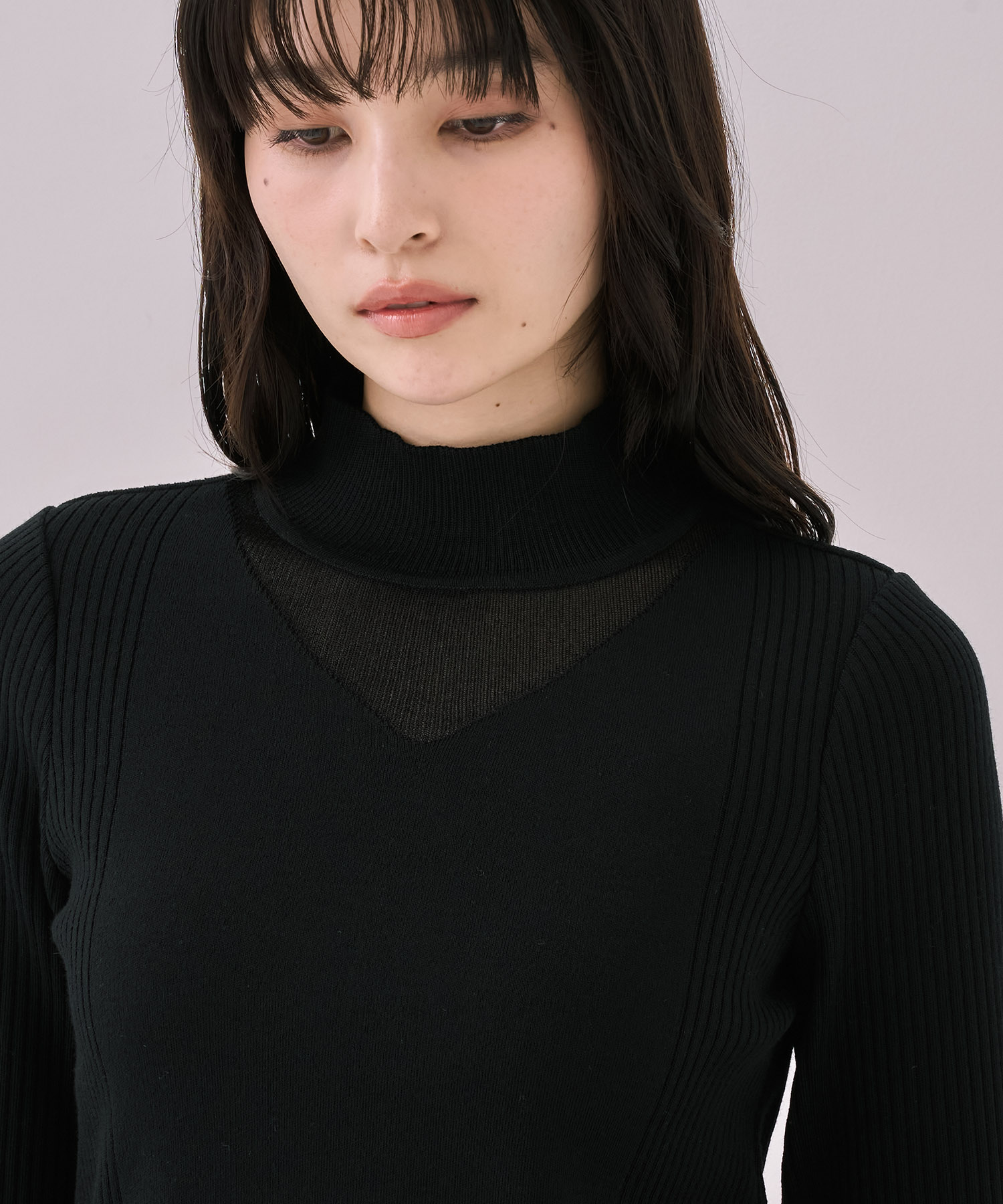 クリアコンビVネックニットプルオーバー