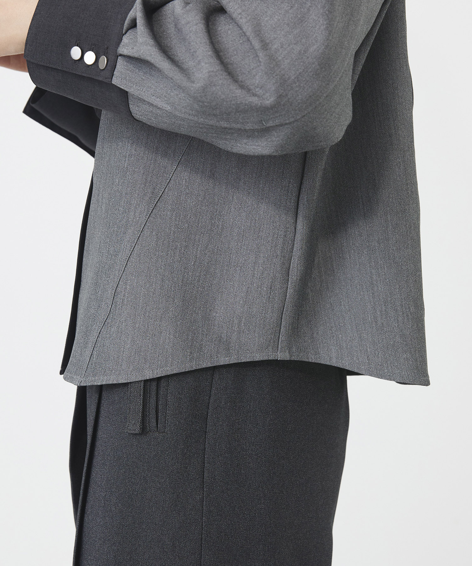 ラッフルアシメBL