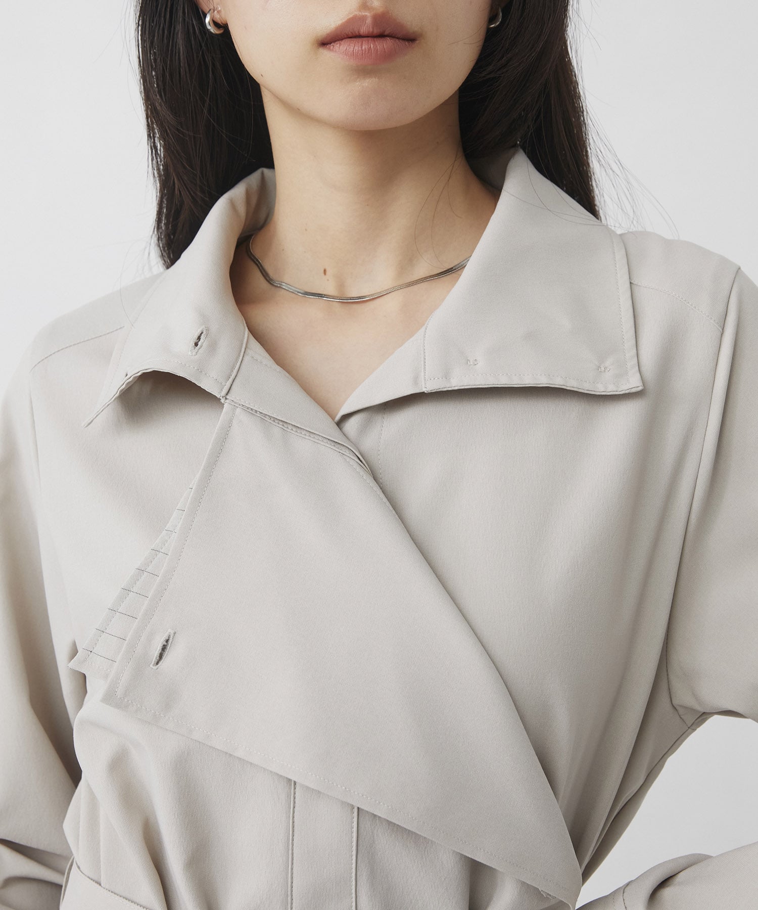 スタンドカラーラペルシャツワンピース