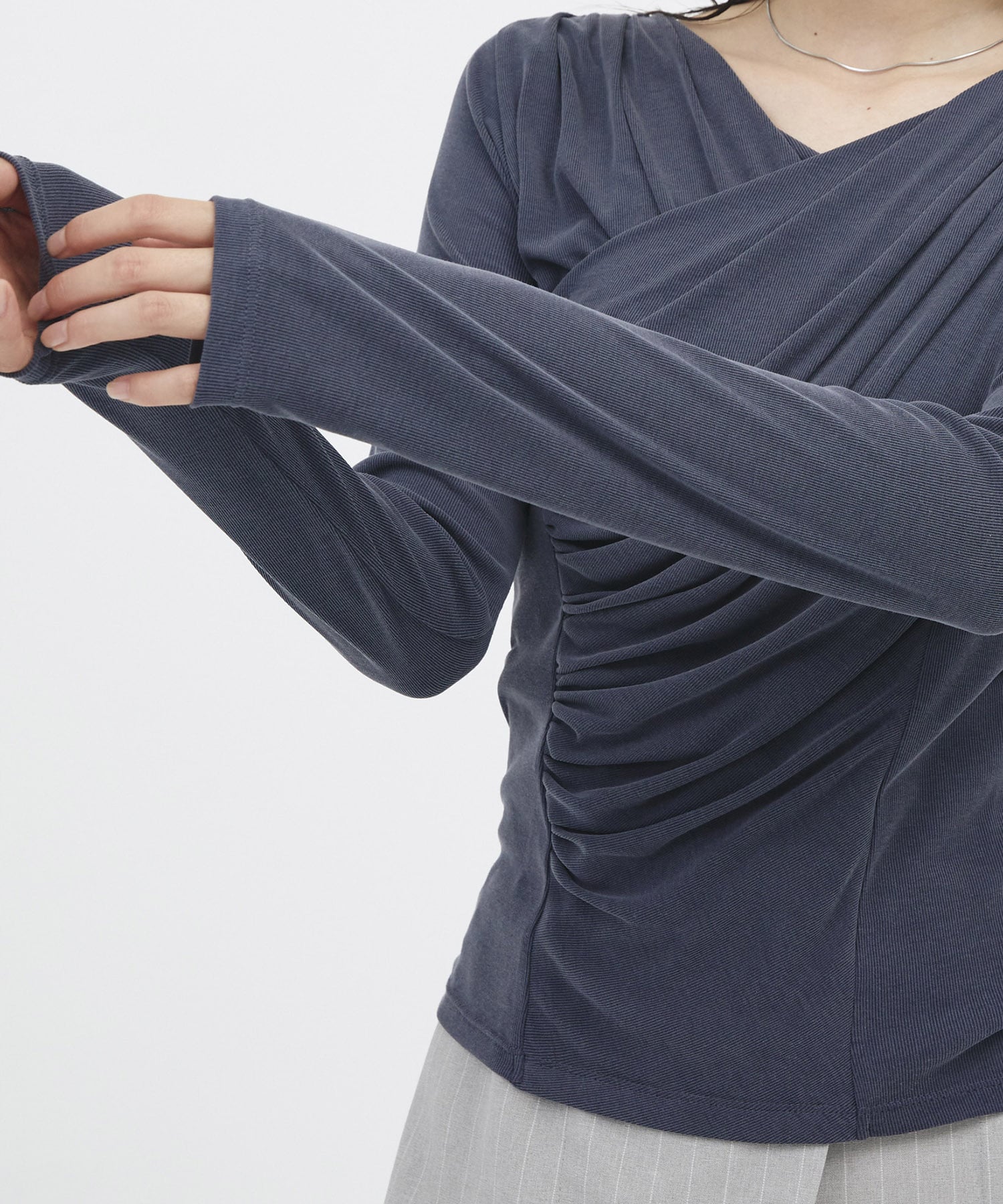 アシメドレープトップス