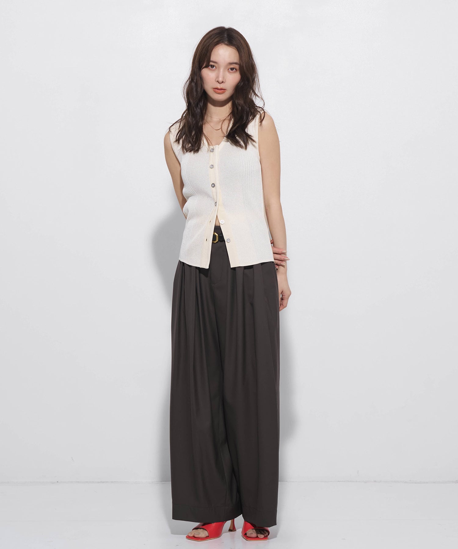 〈残りわずか〉Super140s Summer Wool Relax Trousers