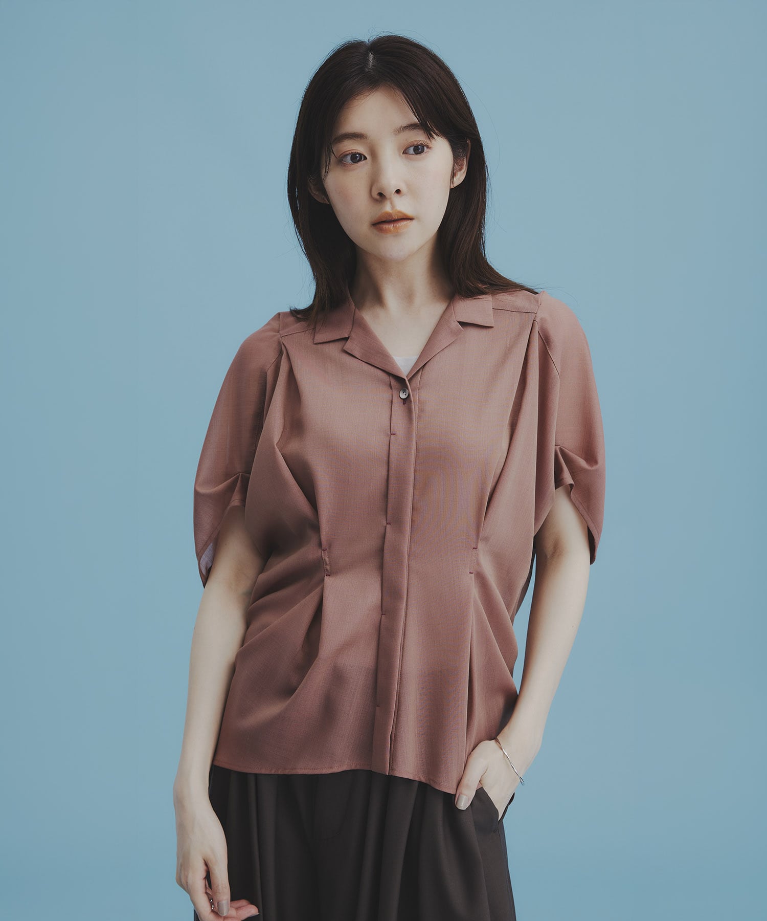〈WEB限定カラー〉シャンブレーウールドルマンシャツ