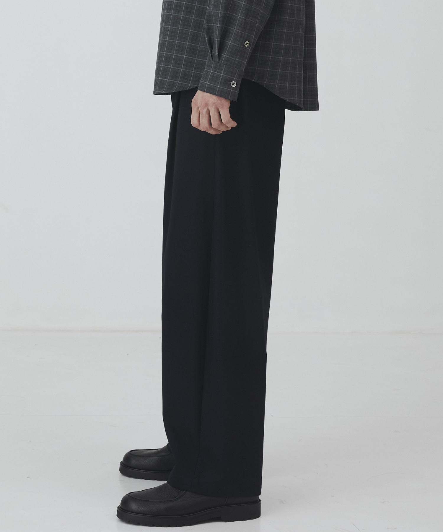 〈2026SS｜WEB限定｜25着限定〉ハイツイスト バレルチノパンツ