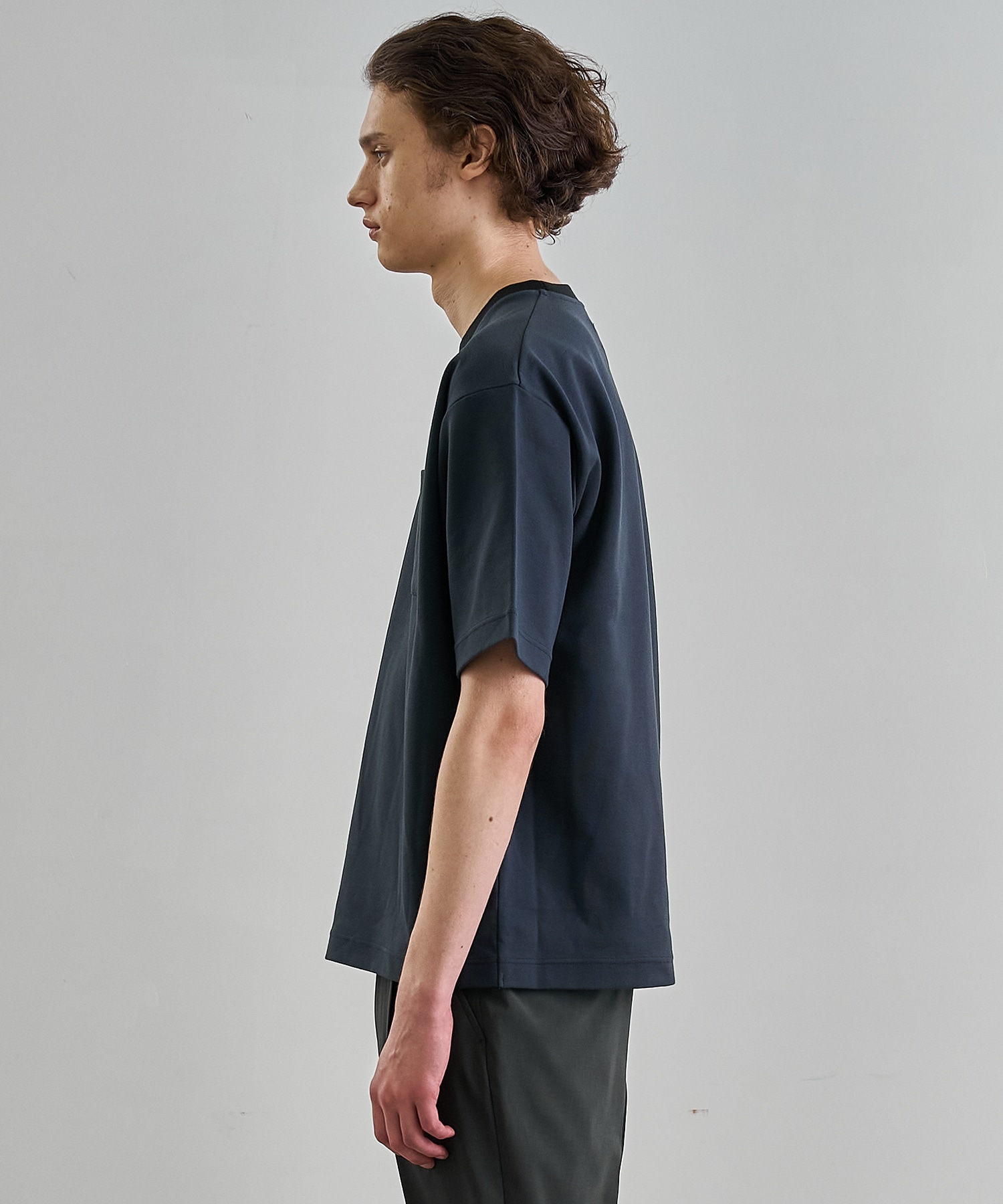 アウトラスト ポケット Tシャツ