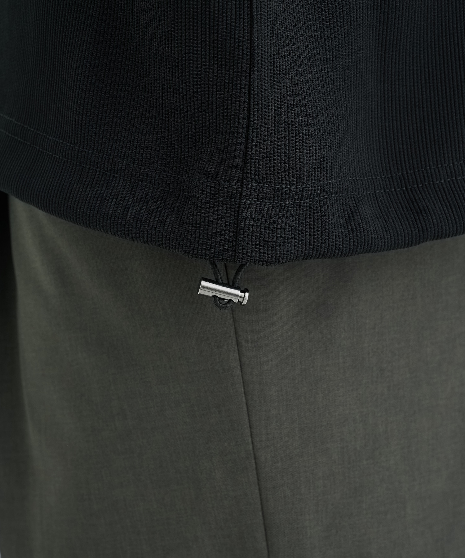 COLD DRY PLEATS Tシャツ