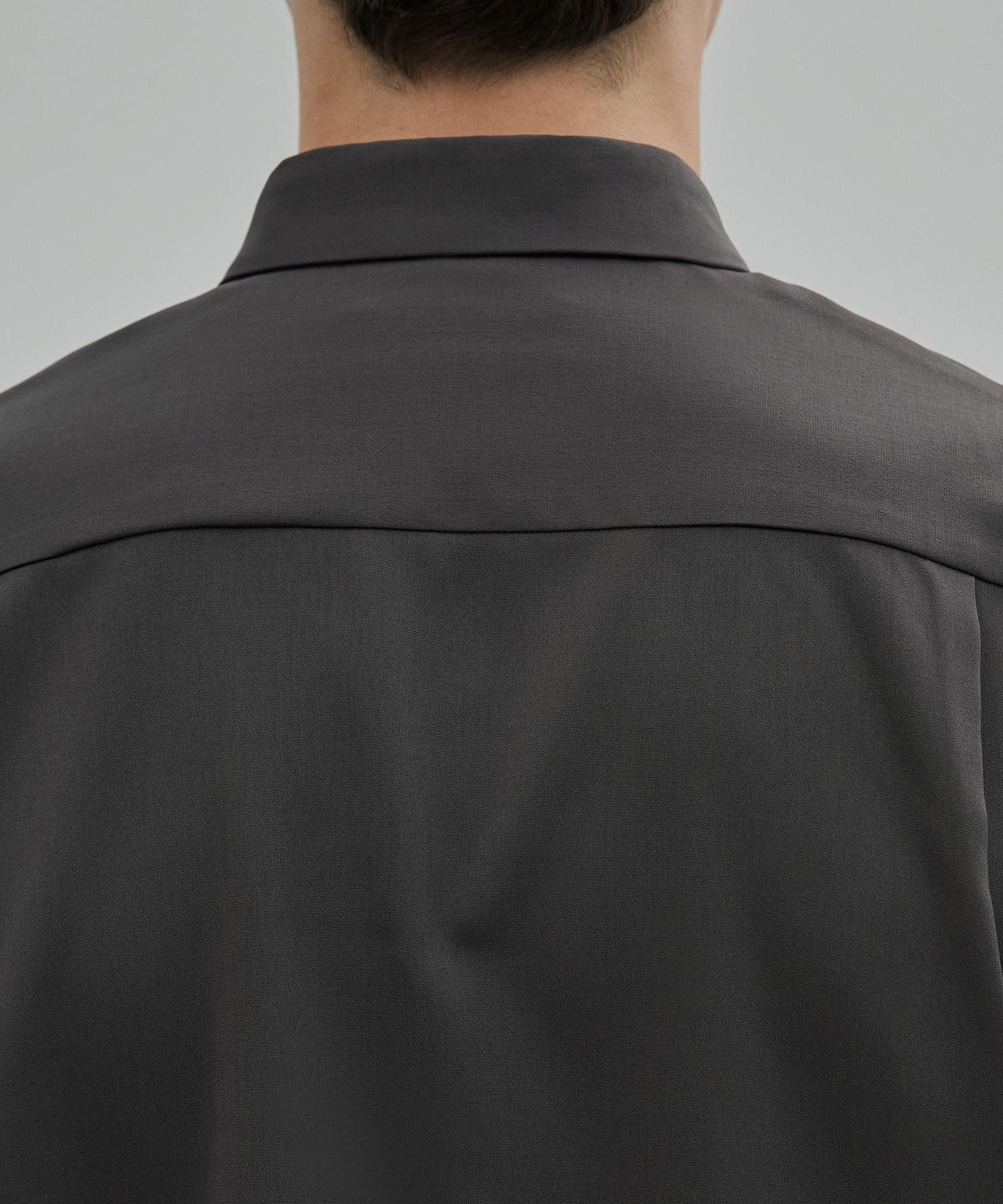 〈新発売〉Dry Twist レギュラーカラーシャツ