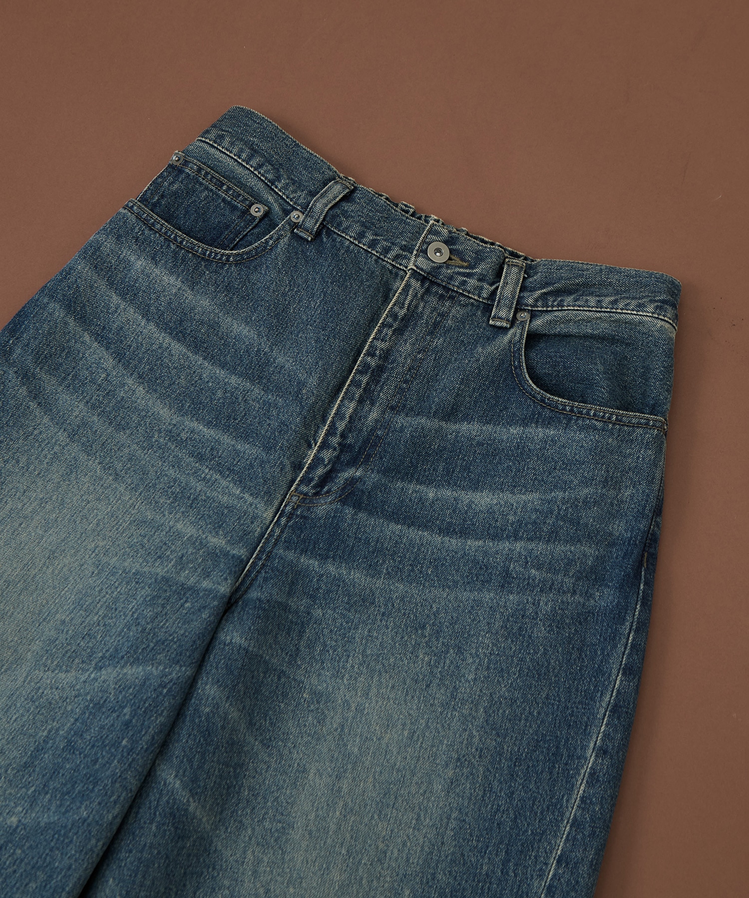 オーバーダイバレルデニムパンツ