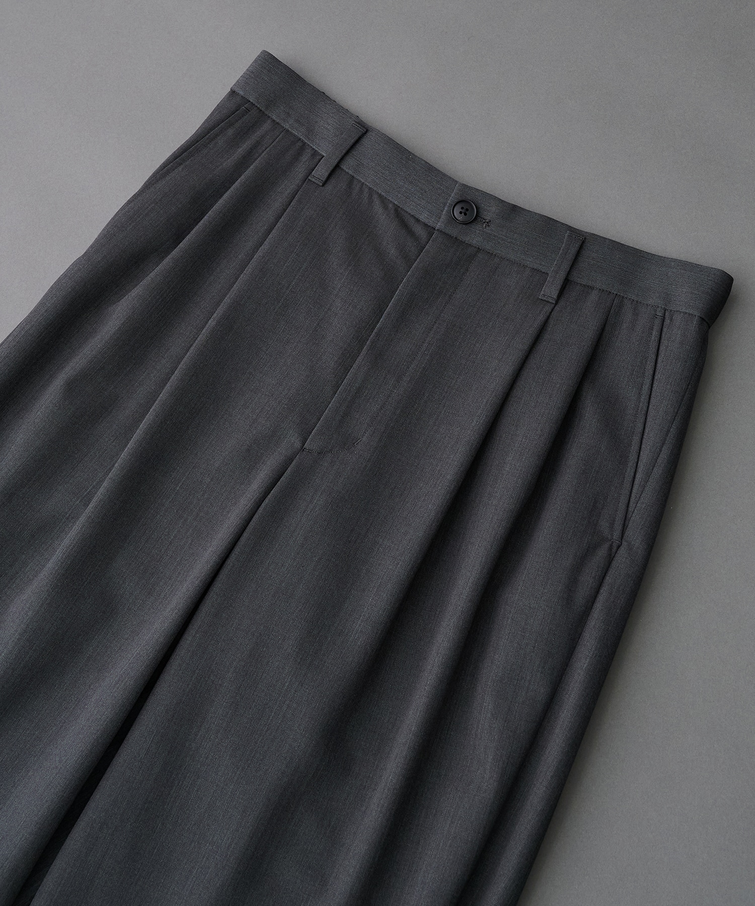 CLEAR WOOL 2タックバレルスラックス