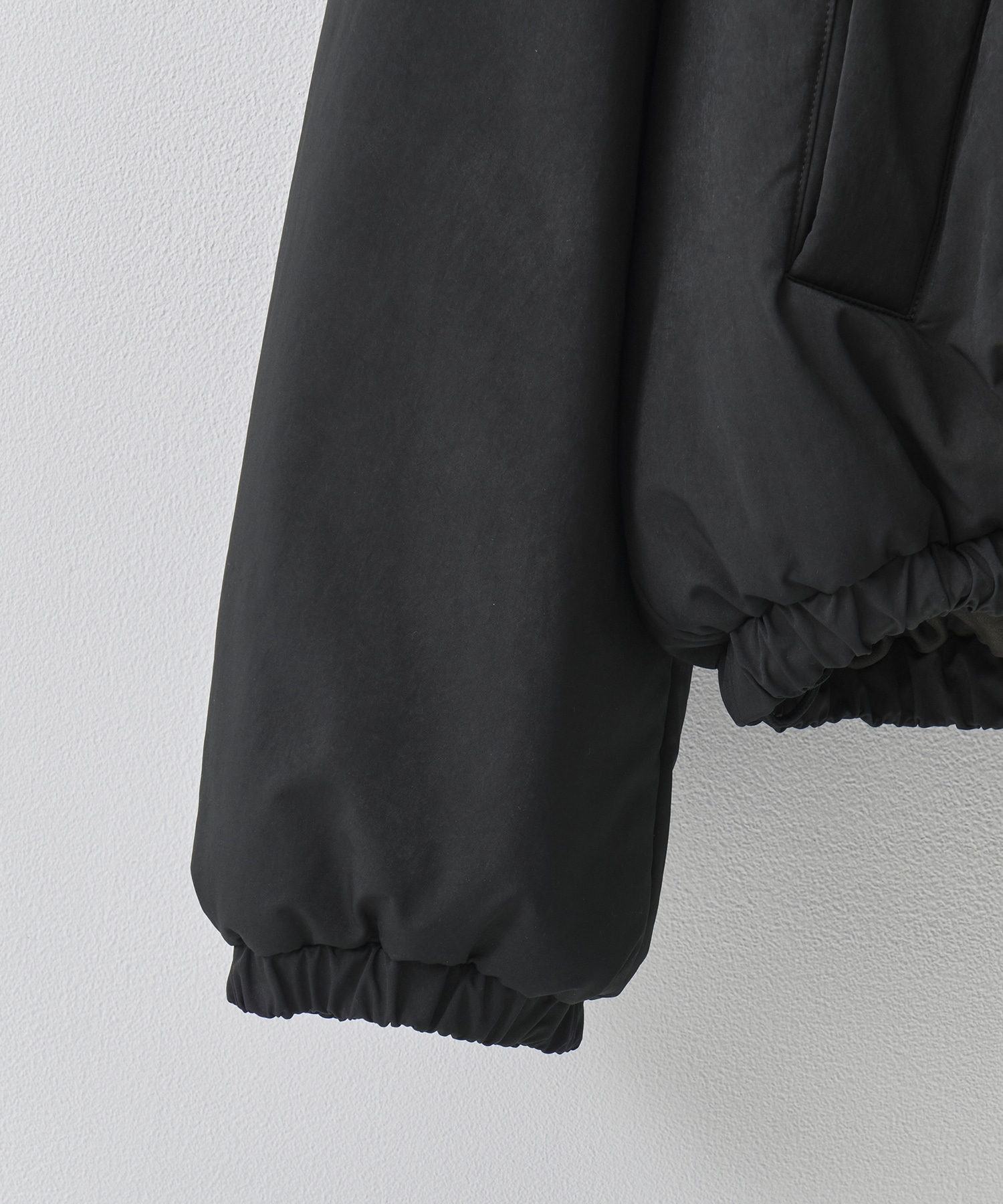 〈10周年記念｜残りわずか〉×EX LIGHT DOLPHIN PADDED BLOUSON