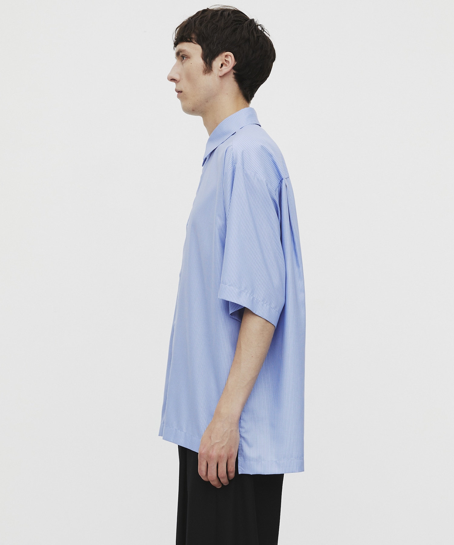 〈WEB限定｜先行予約〉DRY RAYON ストライプショートスリーブシャツ