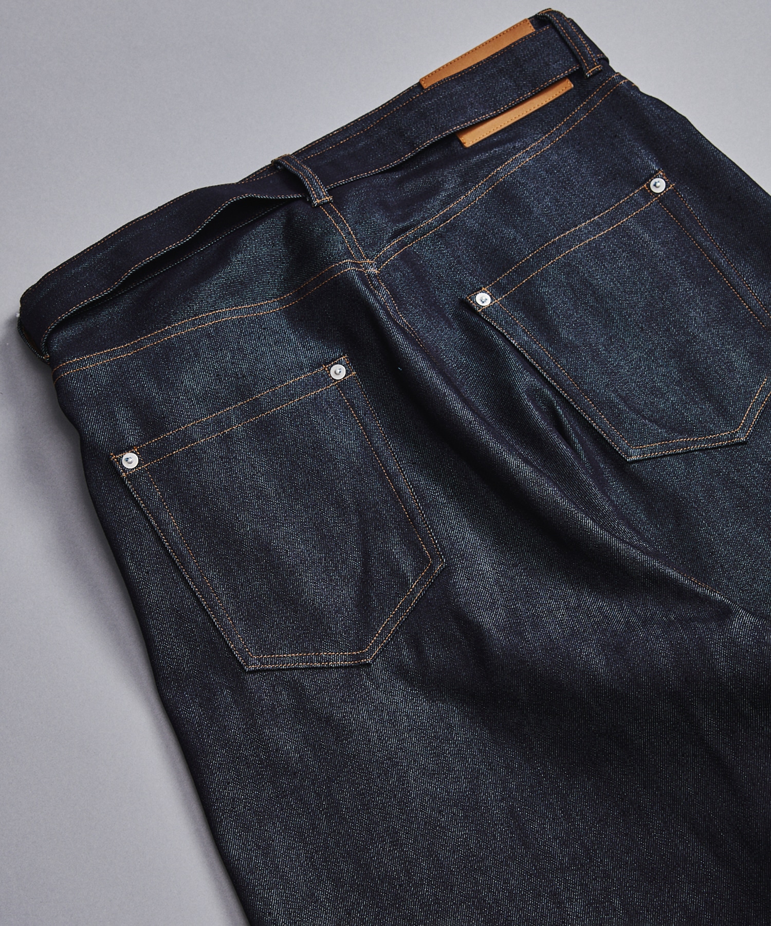 〈数量限定〉TYPEZ SILK DENIM STRAIGHT PANTS
