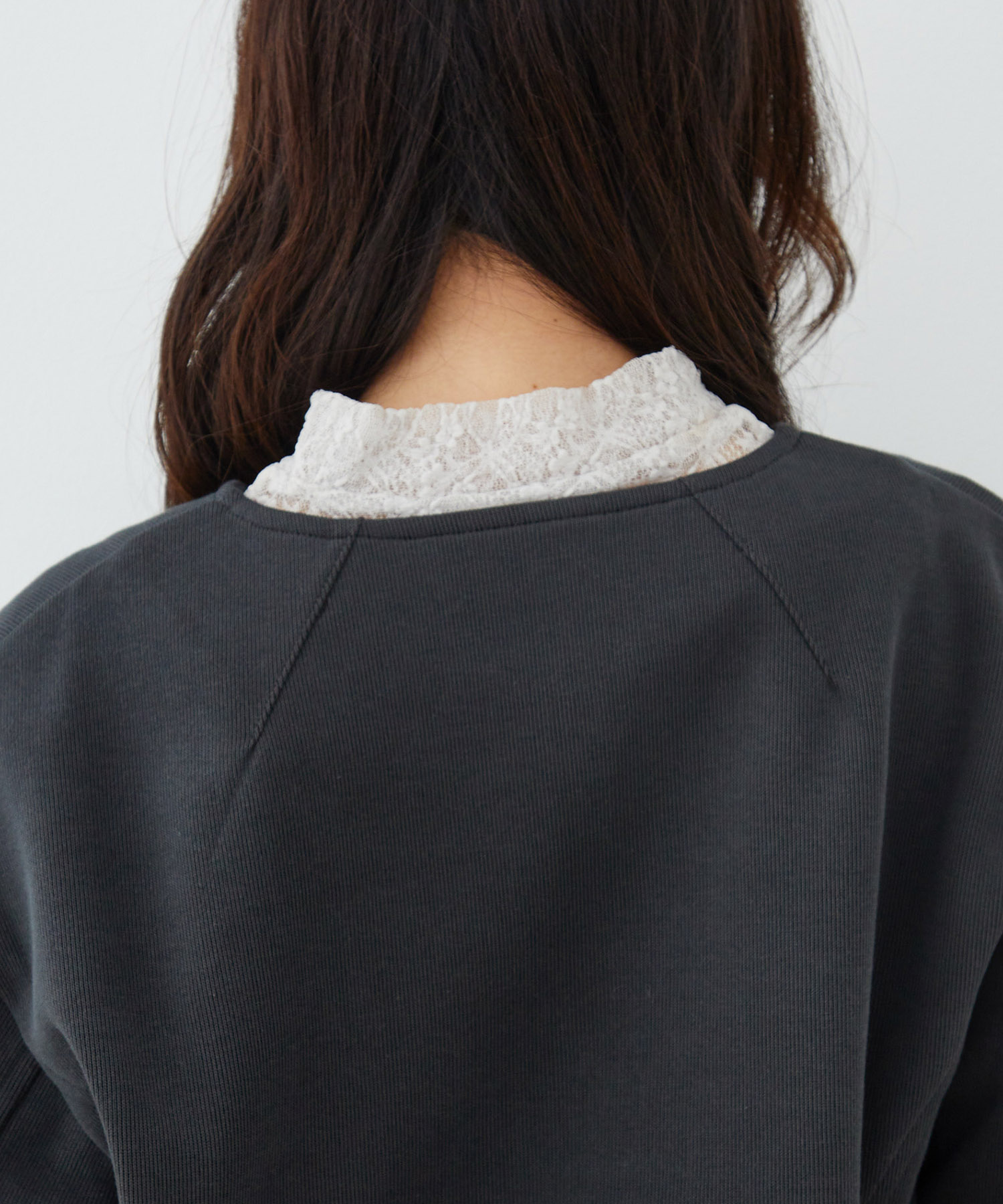 タックフォルムスリーブカットプルオーバー