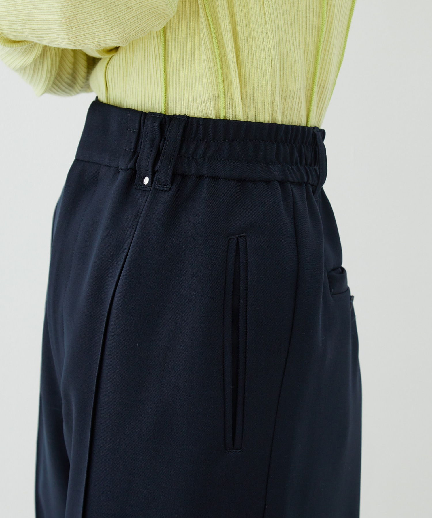 ダブルループストレートパンツ