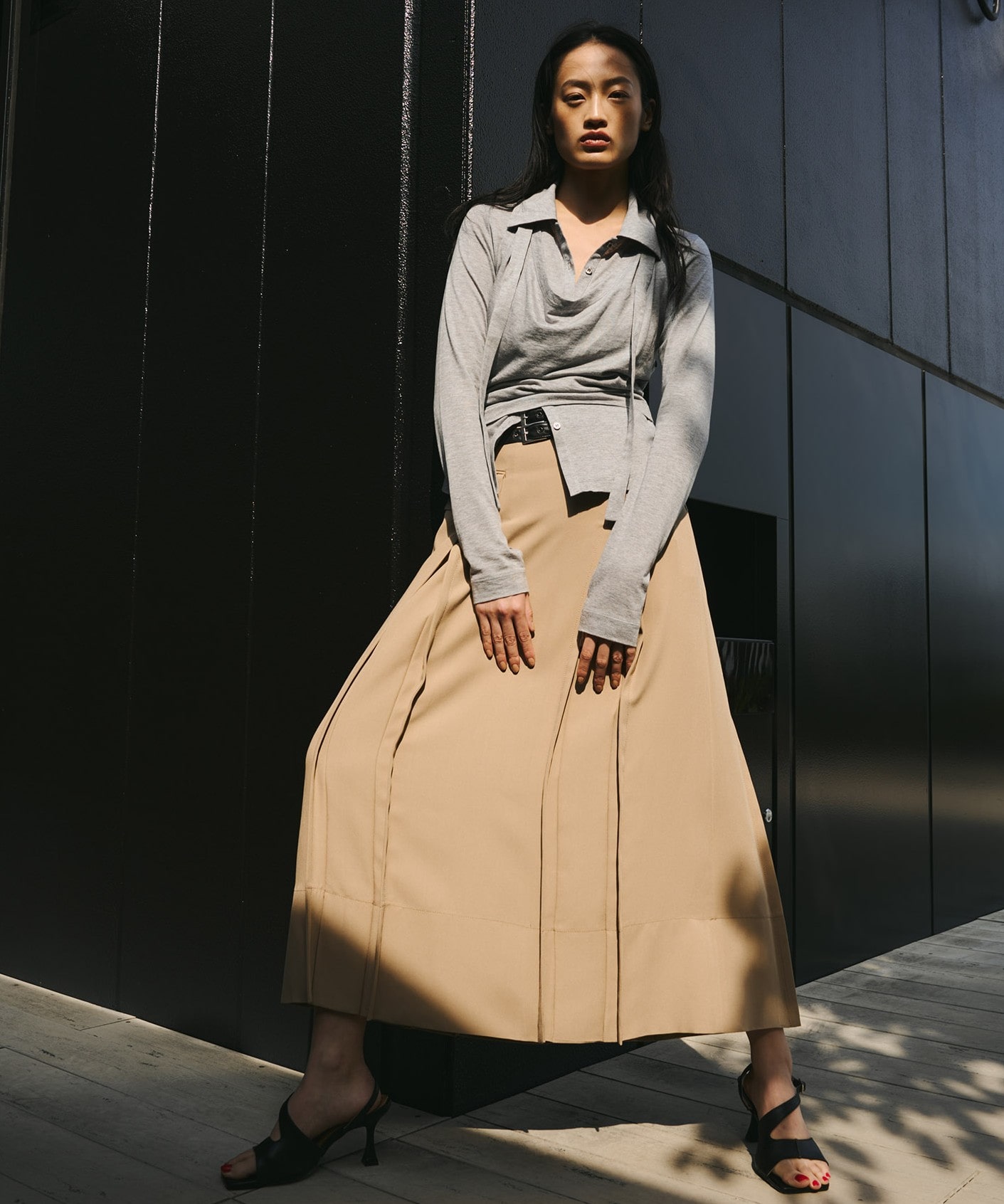 Double Belted Inverted Pleats Skirt