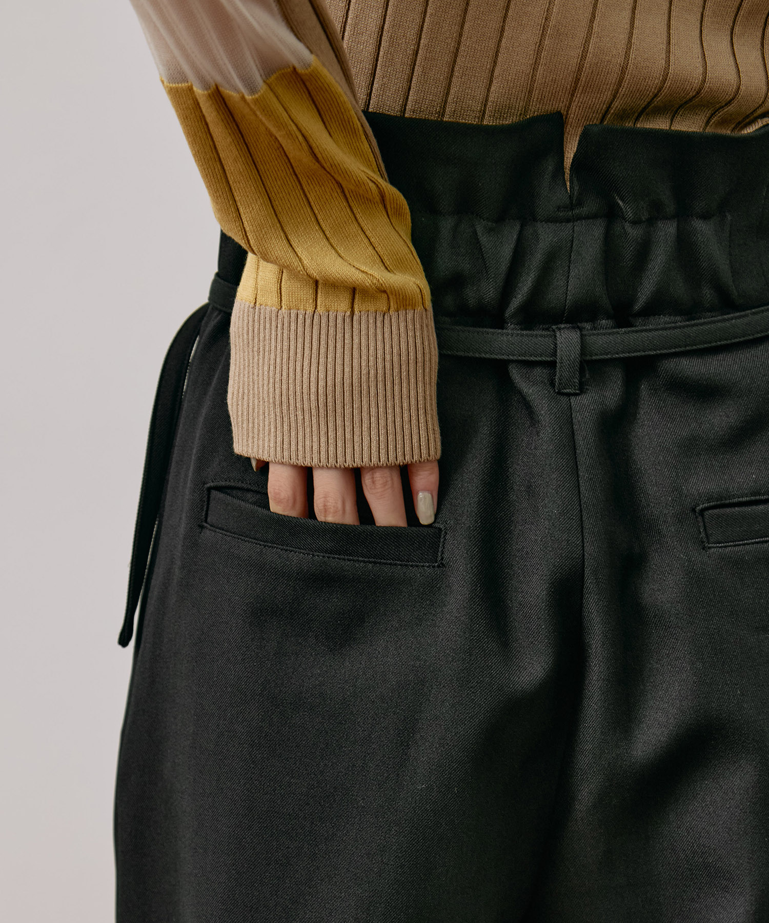 〈残りわずか〉HAKAMAアシメワイドパンツ