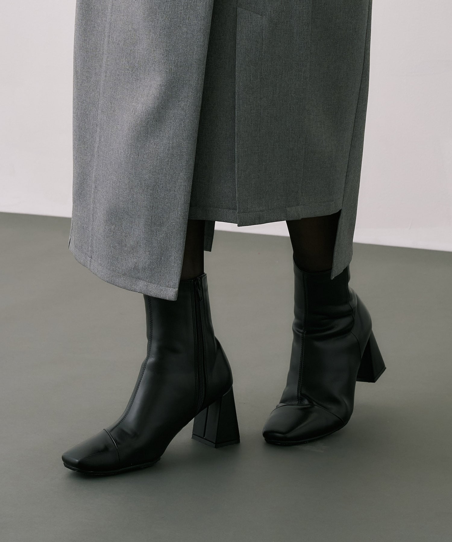 スリムエフェクトタイトスカート