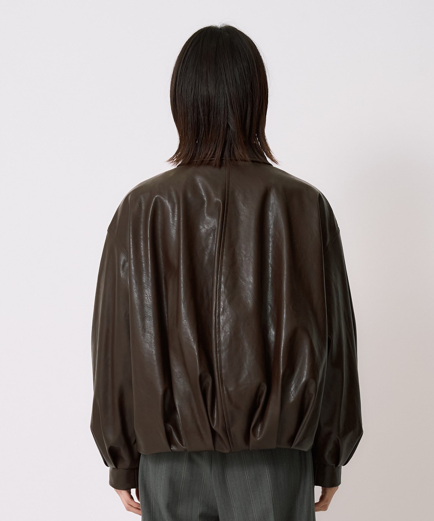 コクーンレザーボンバージャケット