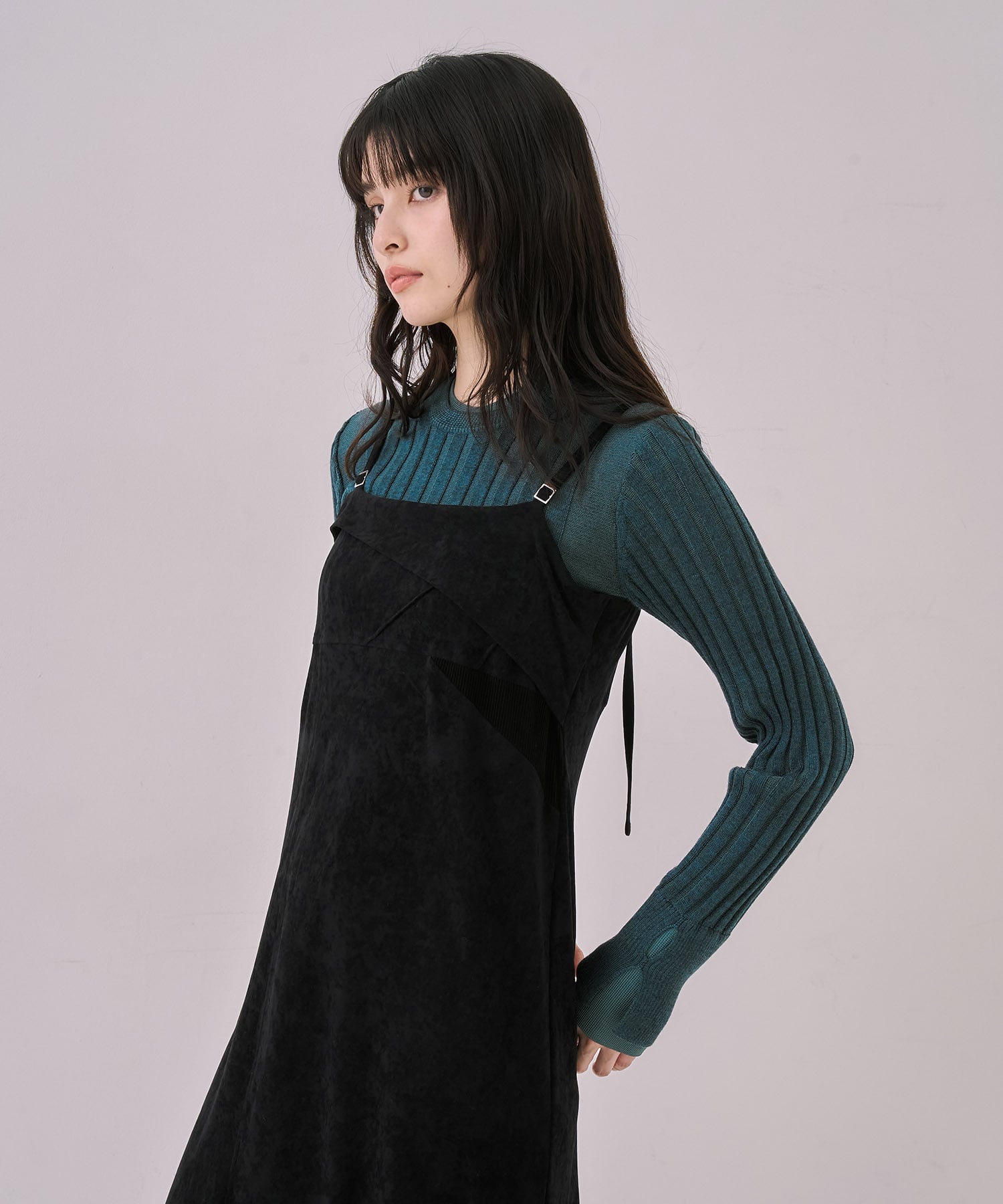 ツイストベロアキャミワンピース