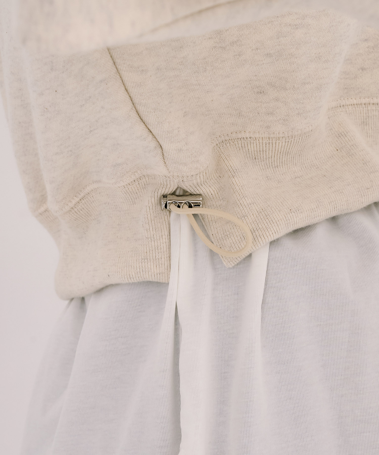 レイヤードスウェットプルオーバー