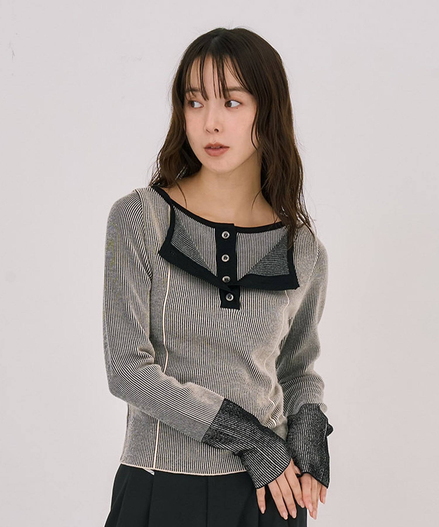 Wカラーレイヤーニット