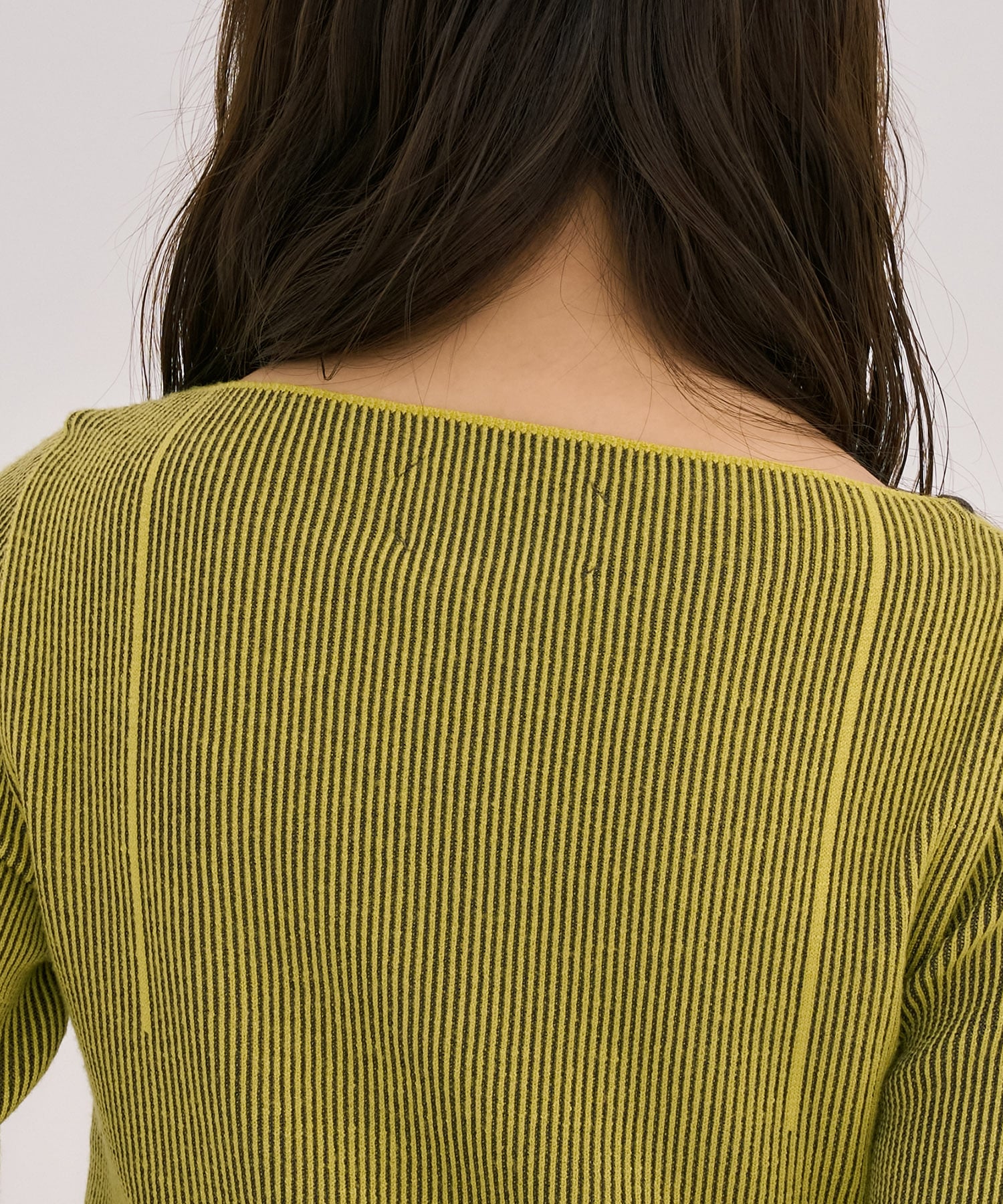 Wカラーレイヤーニット