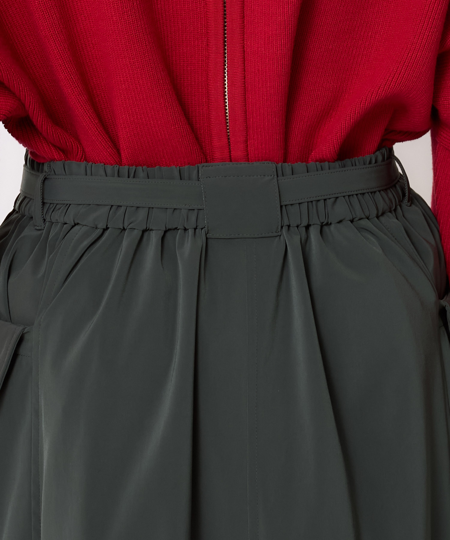 ドロストバルーンスカート