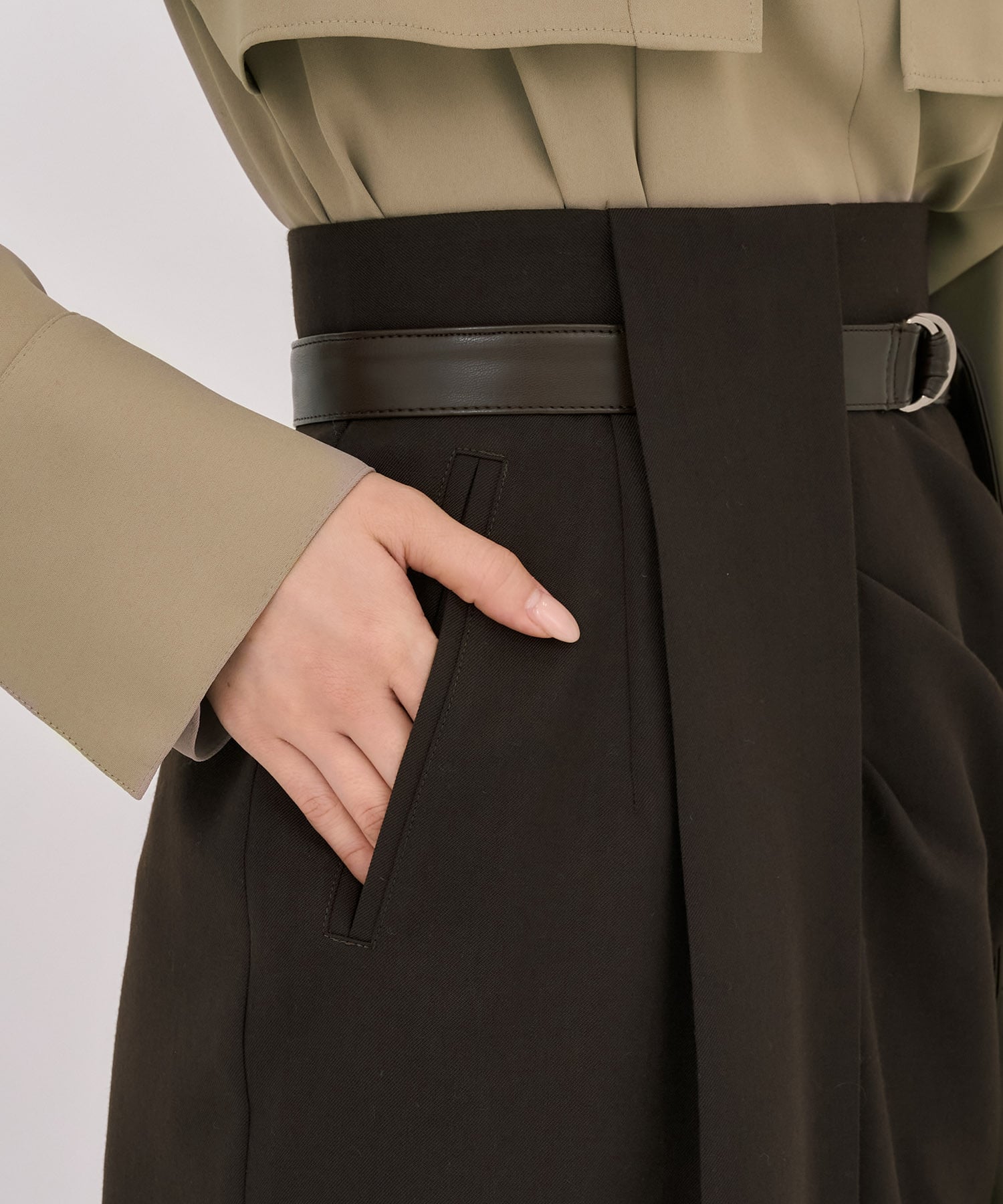 タックドレープアイラインスカート