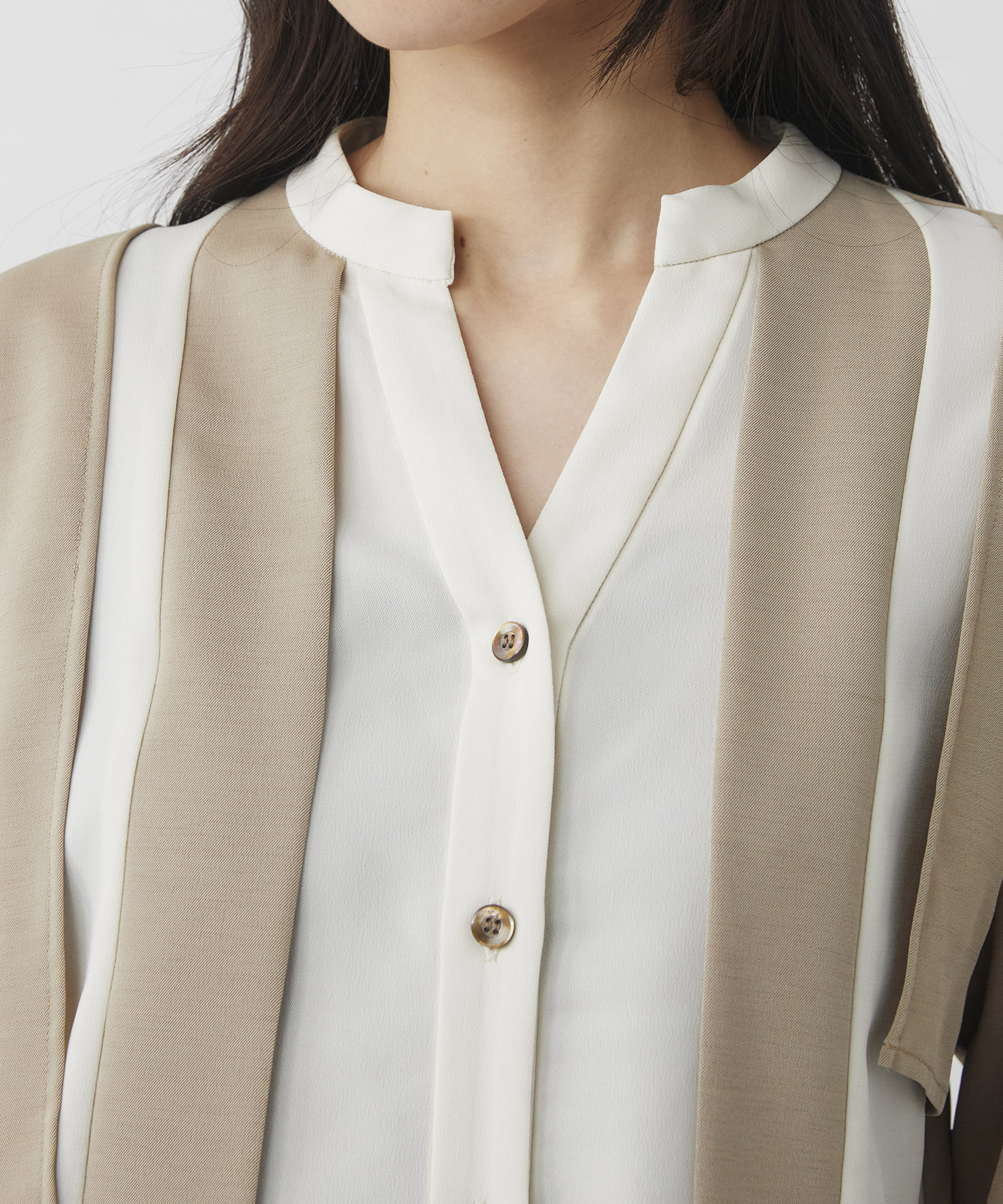 〈残りわずか〉【WEB限定】レイヤードバイカラーブラウス