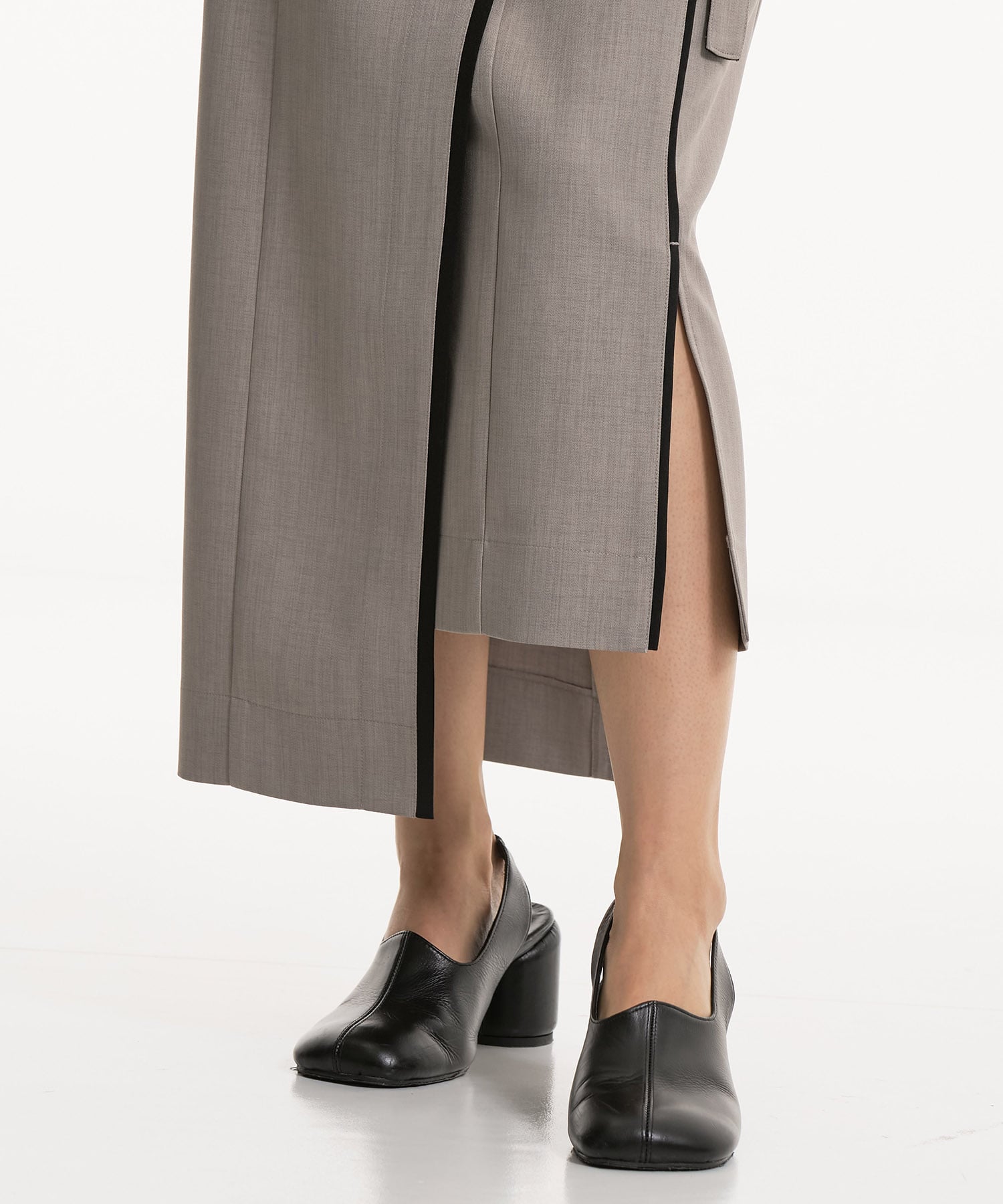 バイカラーアシメタイトスカート