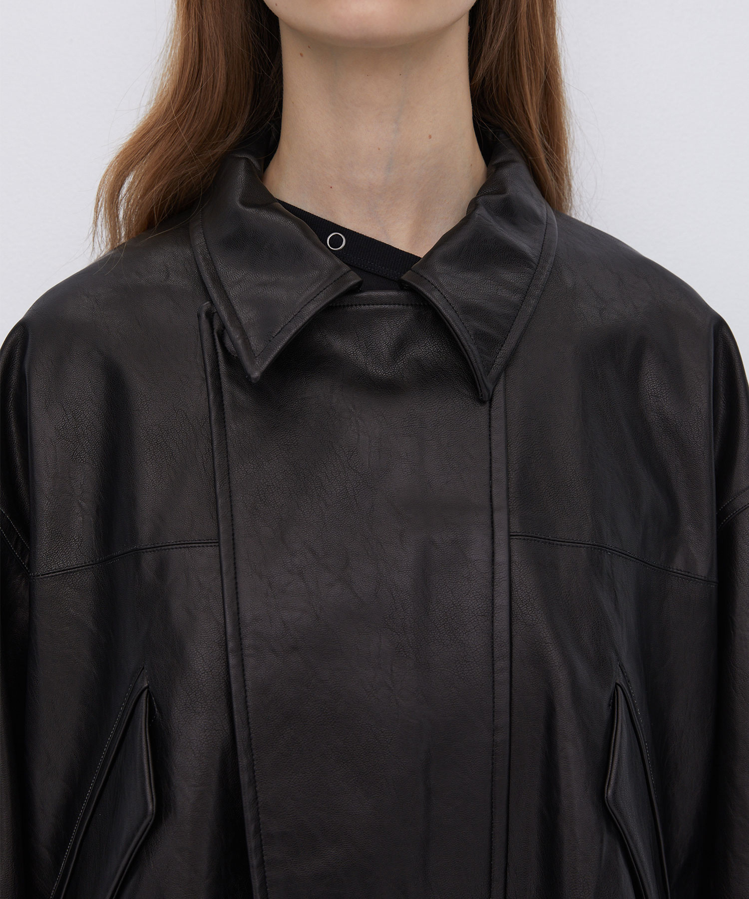 〈WEB限定先行予約〉コクーンレザーボンバージャケット