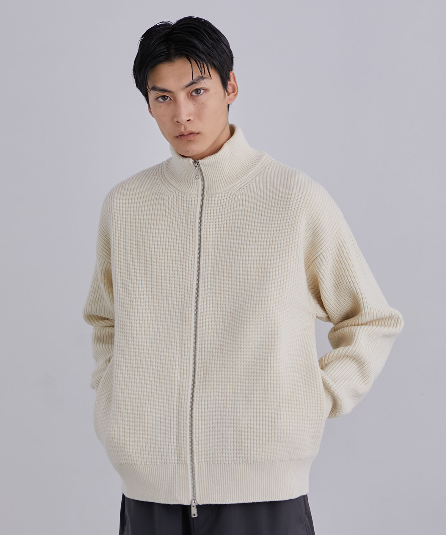 CASHMERE ウールドライバーズニット(1 OFF WHITE): : メンズ｜UNITED