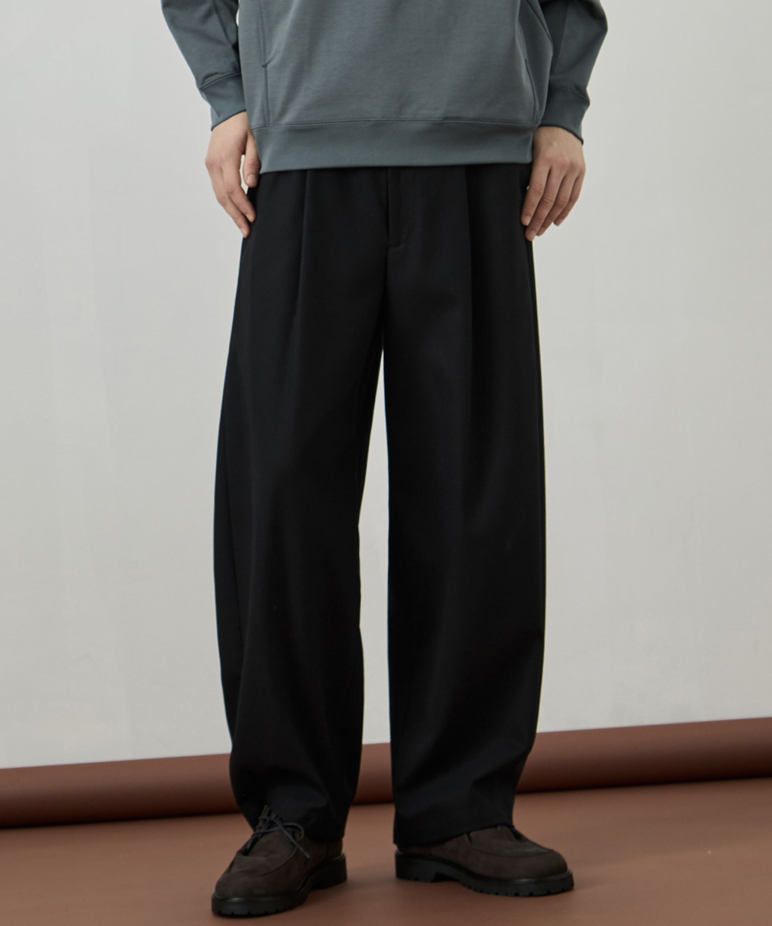 〈2026SS〉ハイツイスト バレルチノパンツ