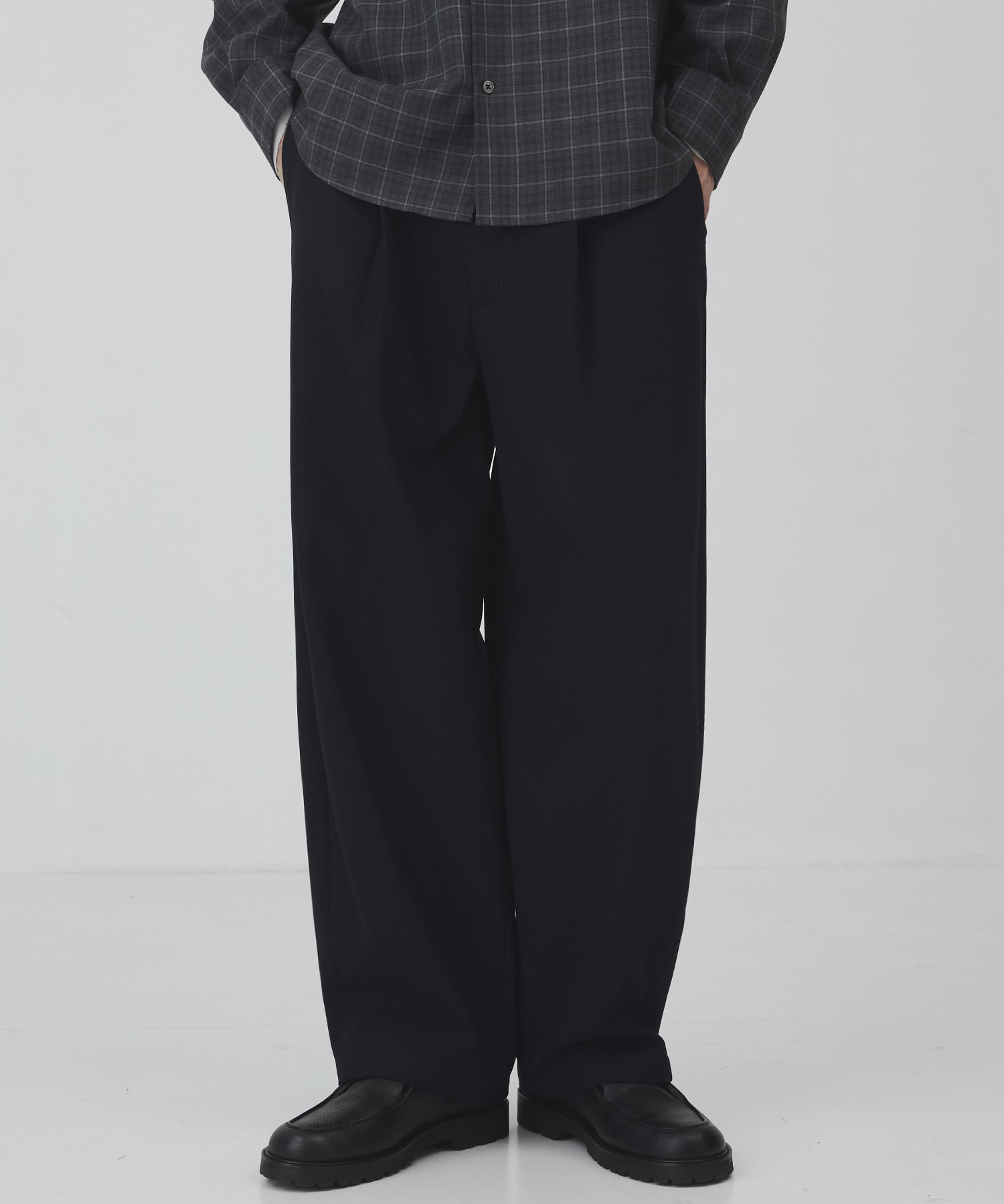 〈2026SS｜限定25着〉ハイツイスト バレルチノパンツ