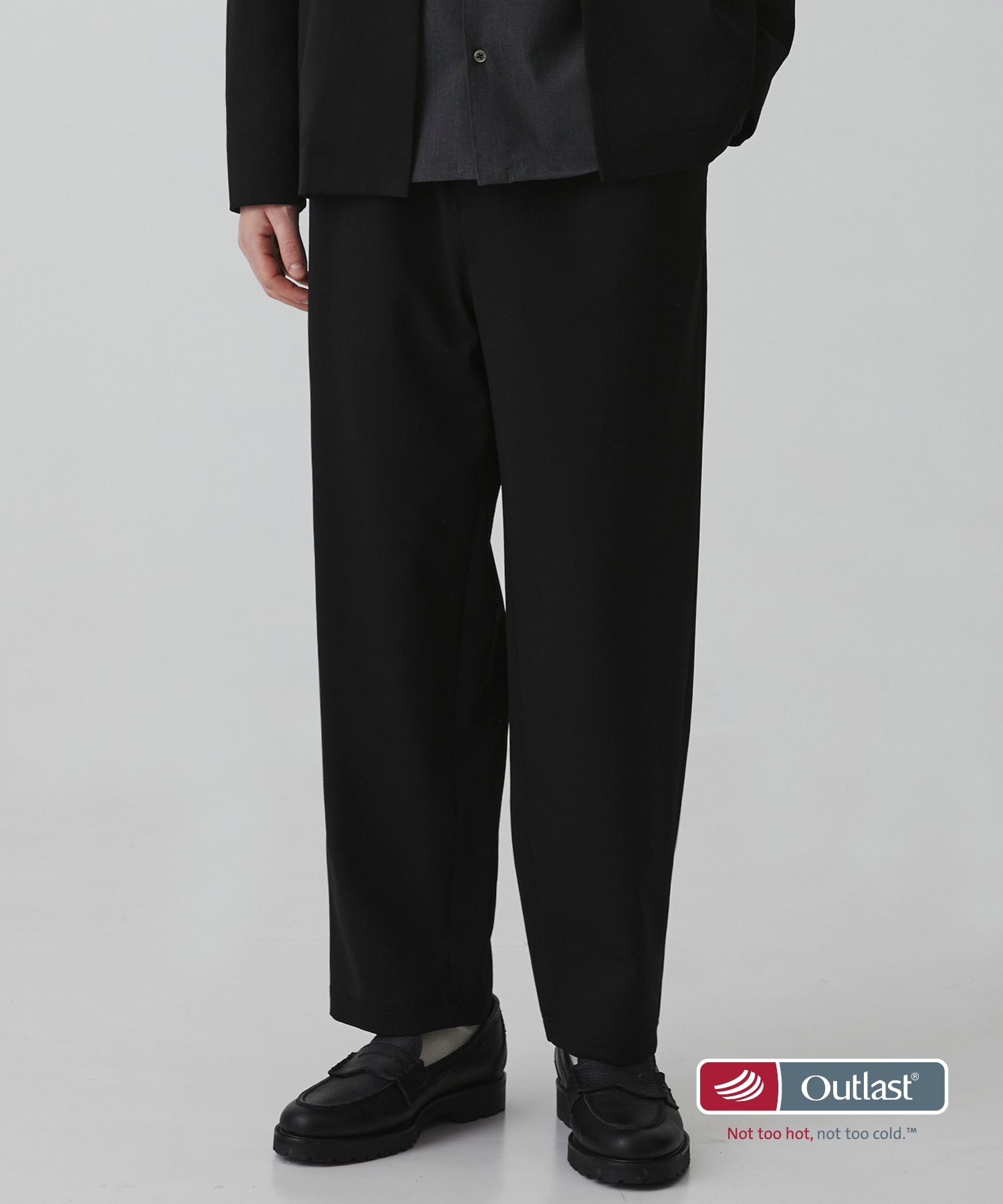 アウトラスト ストレートイージーパンツ