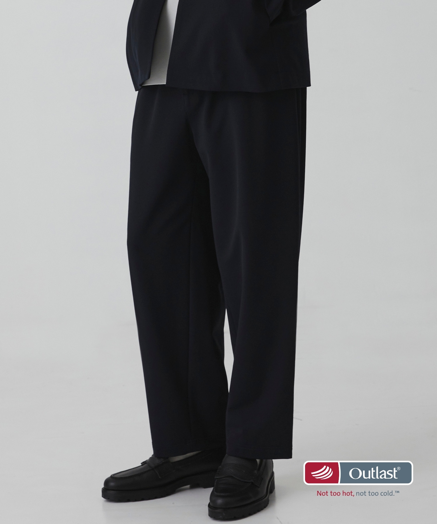 アウトラスト ストレートイージーパンツ