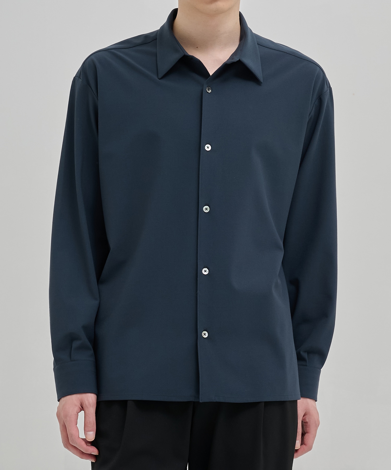 アウトラストロングスリーブシャツ