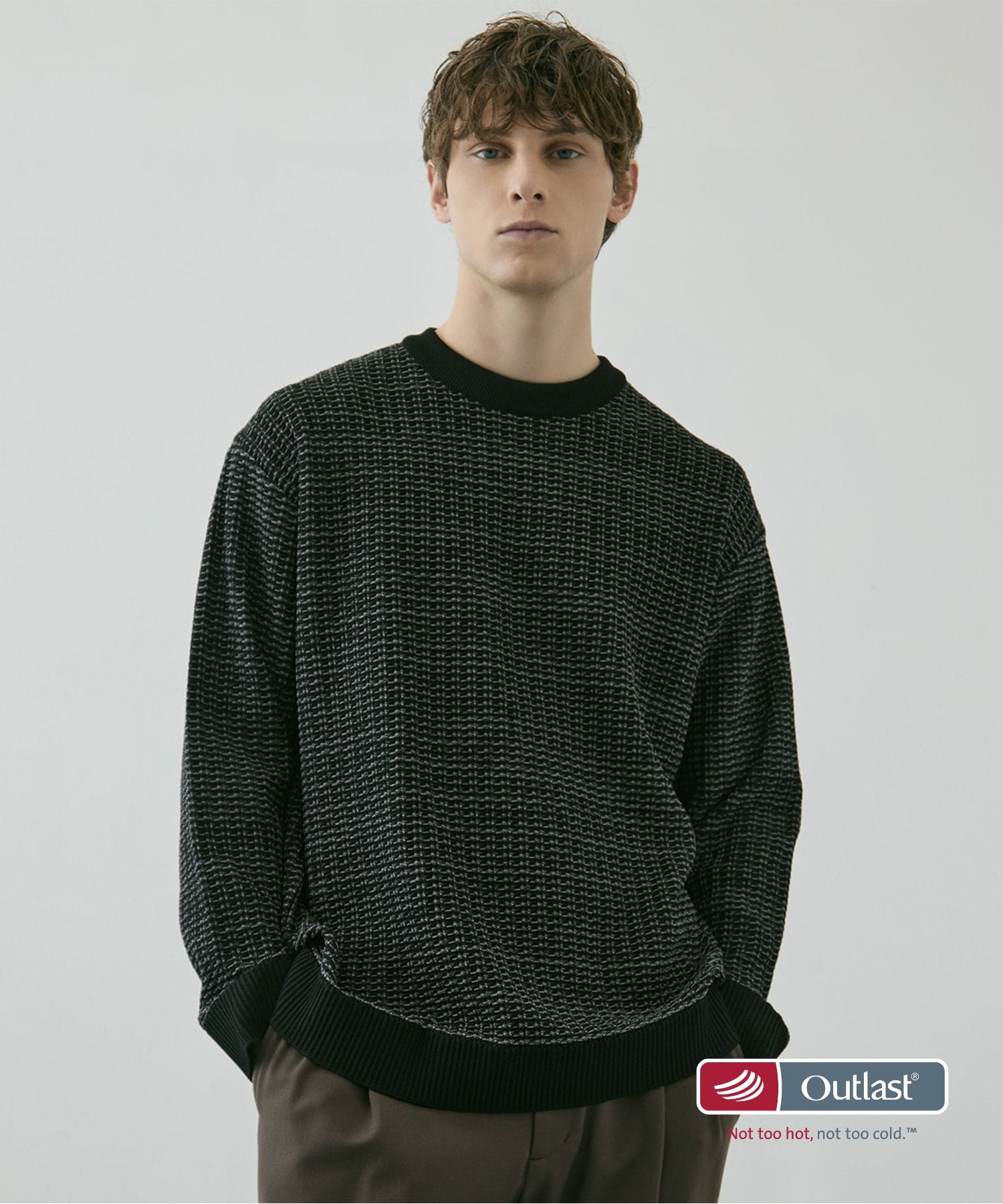 アウトラスト ジャガード クルーネックニット
