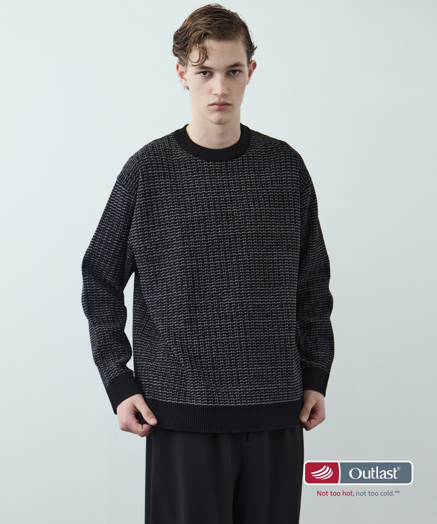 アウトラスト ジャガード クルーネックニット