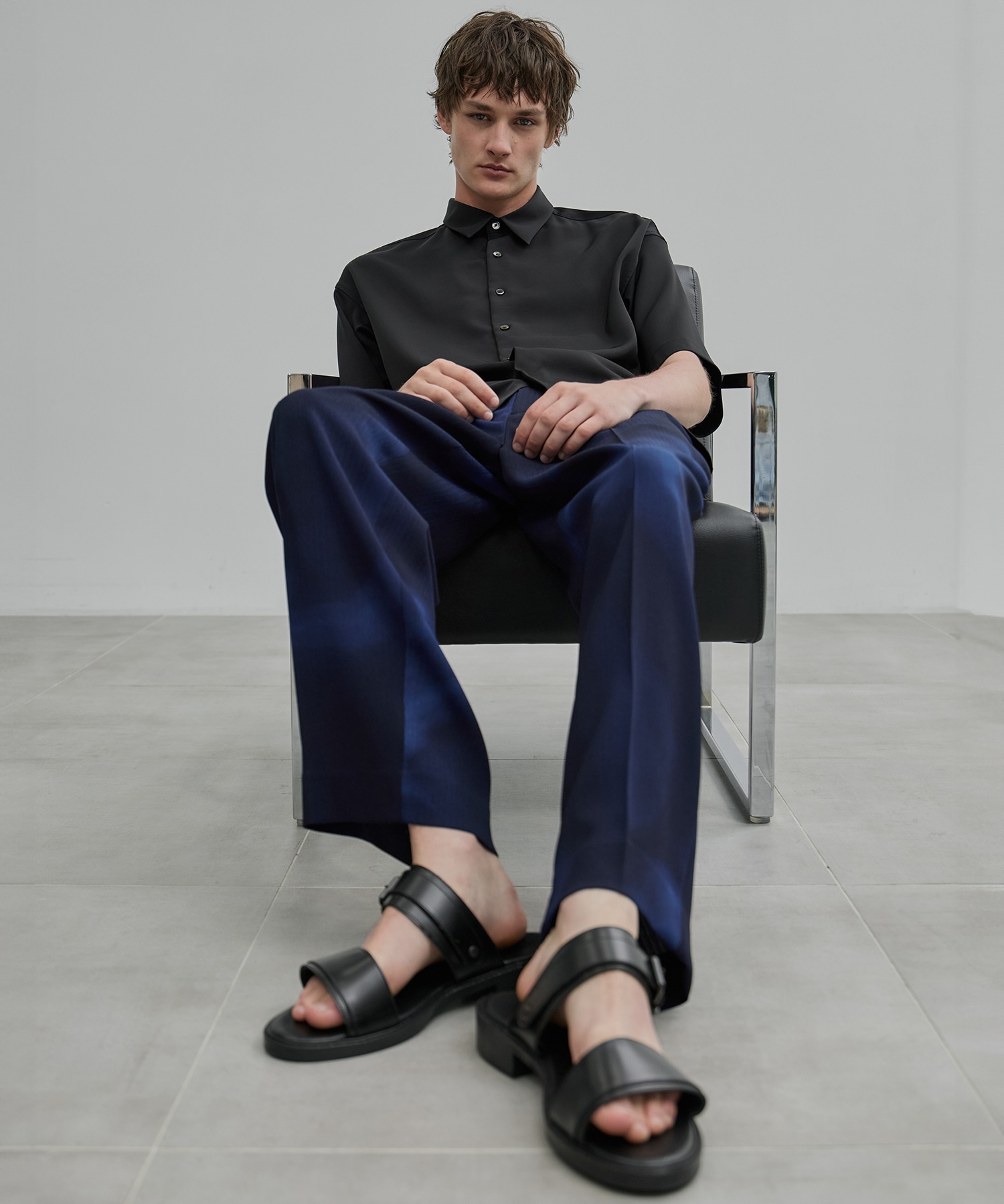〈新発売〉COLD DRY GRADATION PLEATS 2タックイージーパンツ