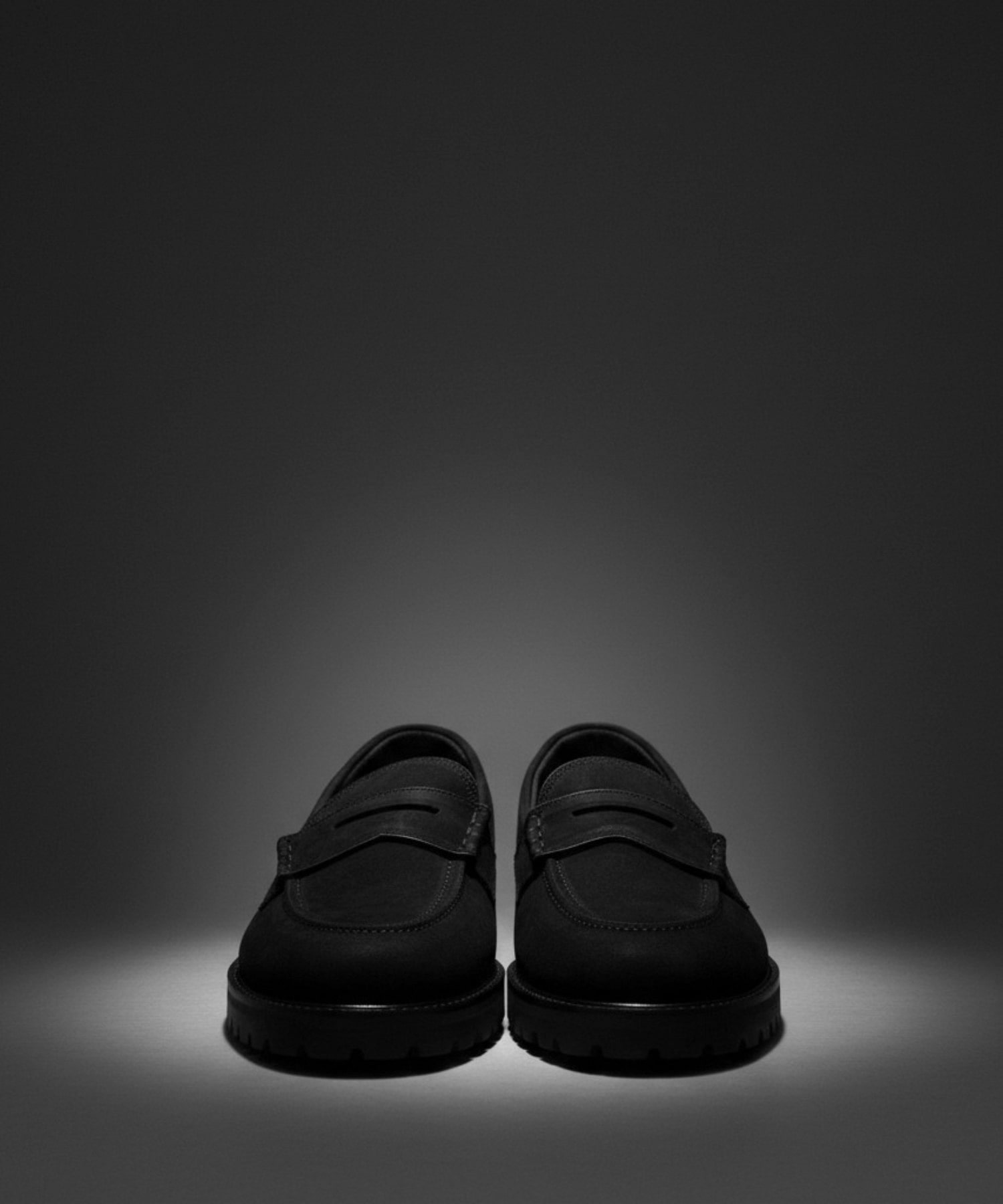 〈残りわずか｜再入荷なし〉Vibram  NUBUCK LEATHER LOAFER