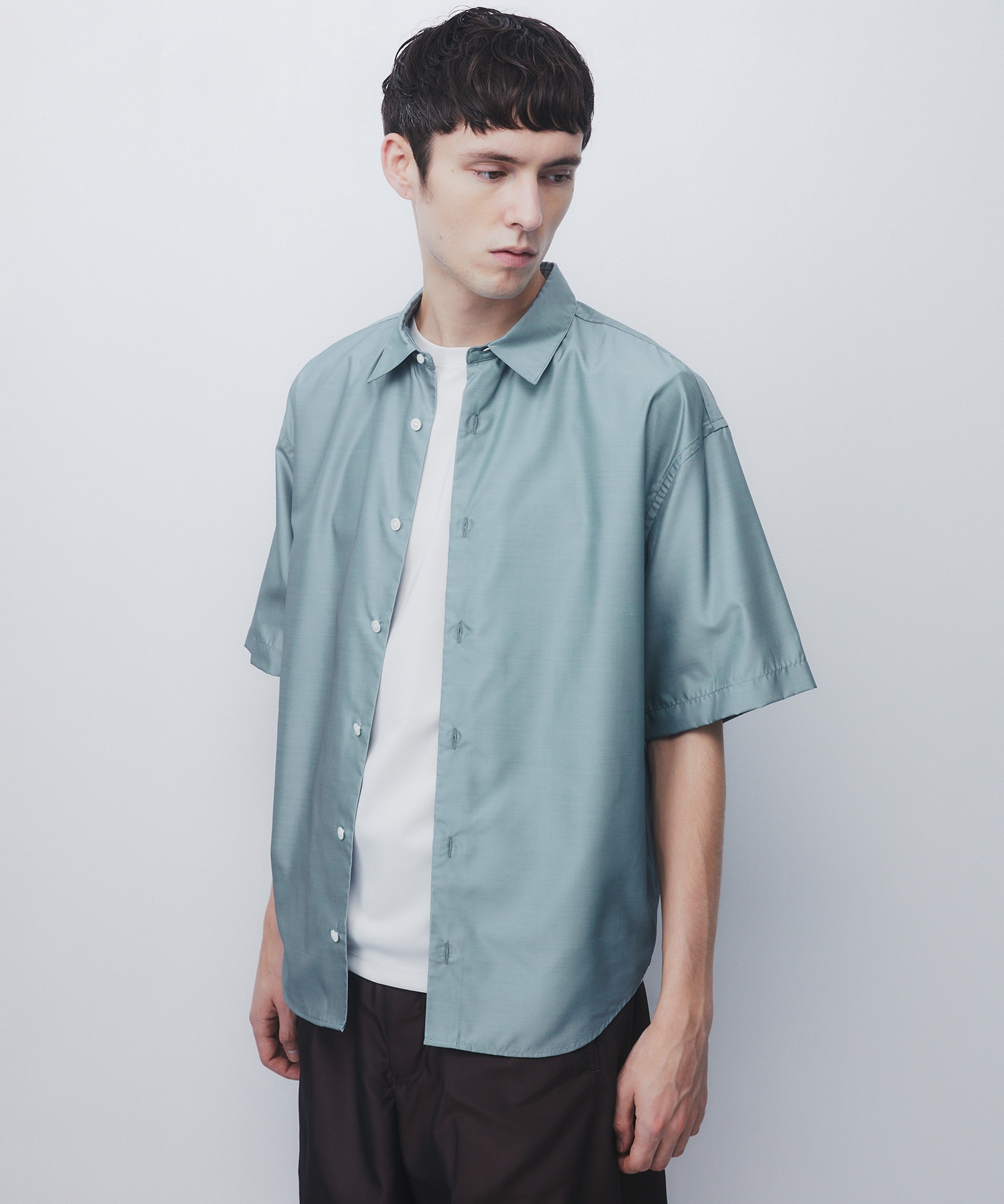 DRY SILK TAFFETA BACK PLEATS SHIRT