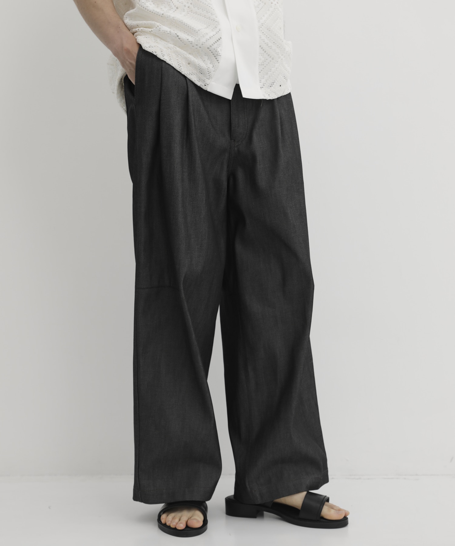SUPIMA DENIM バギーパンツ
