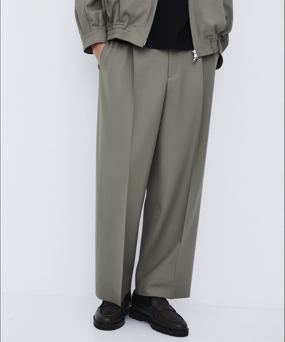 〈数量限定〉Super120s WOOL SERGE 2TUCK PANTS