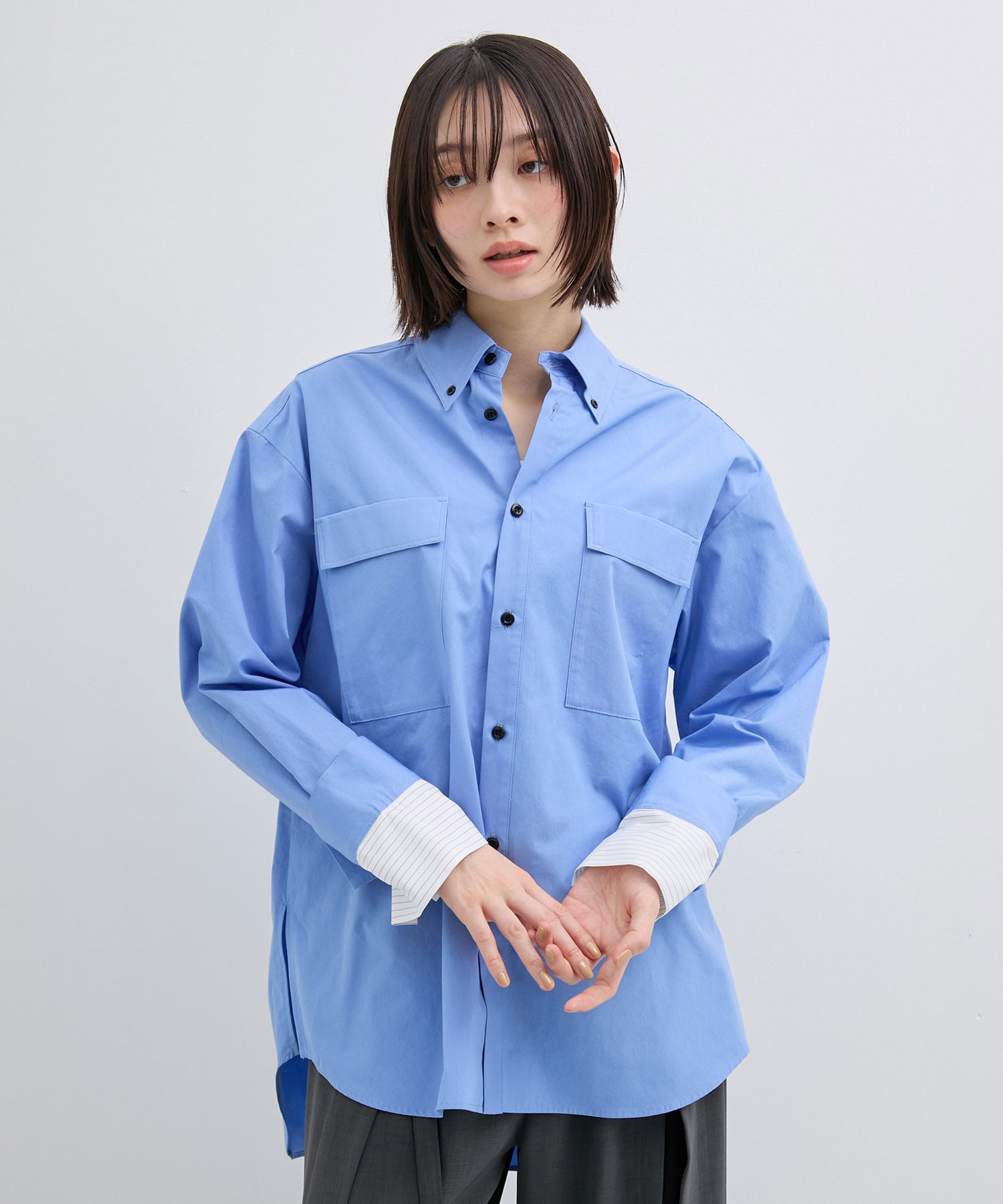 レイヤーカフスオーバーシャツ