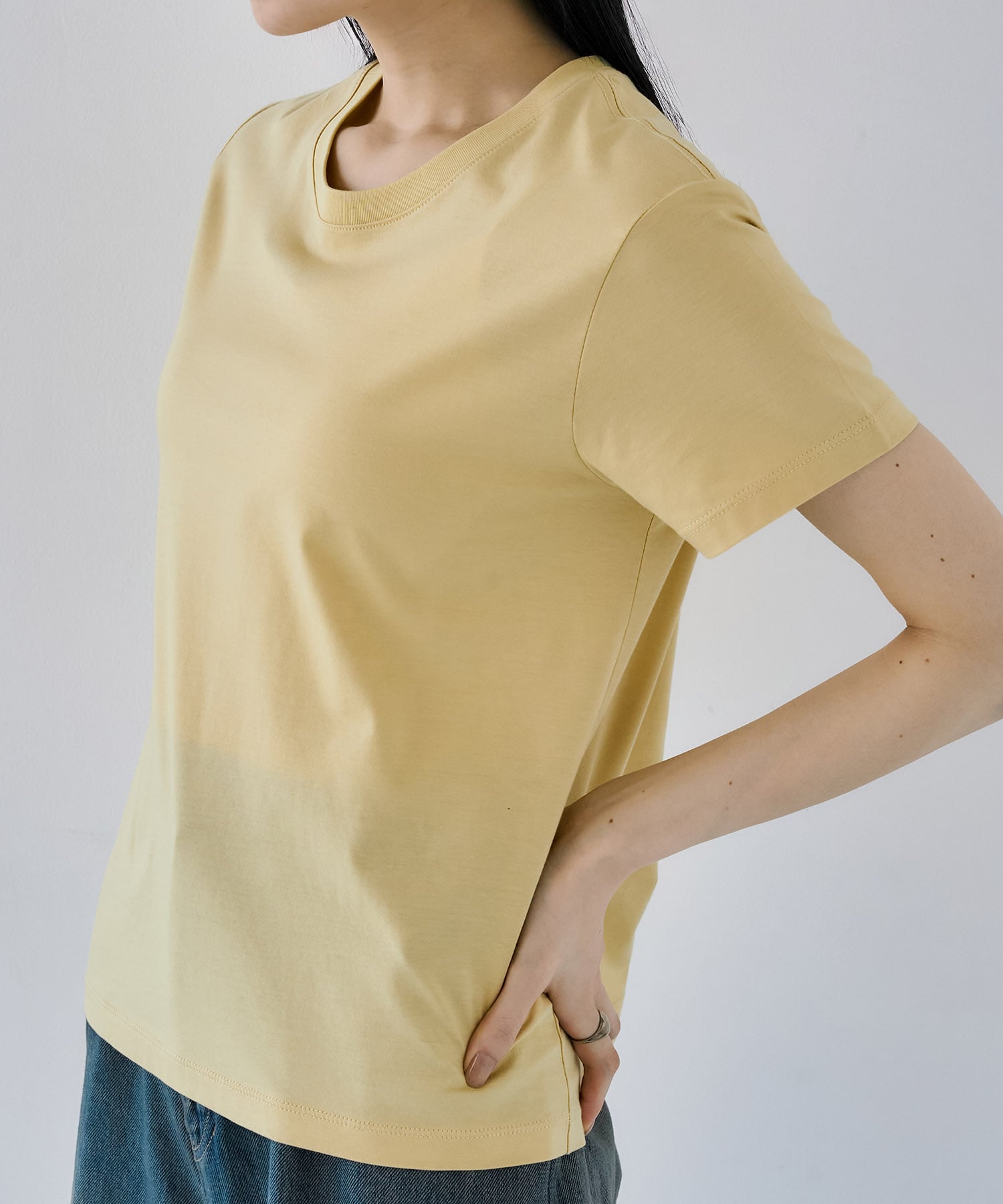 スリーククルーTEE