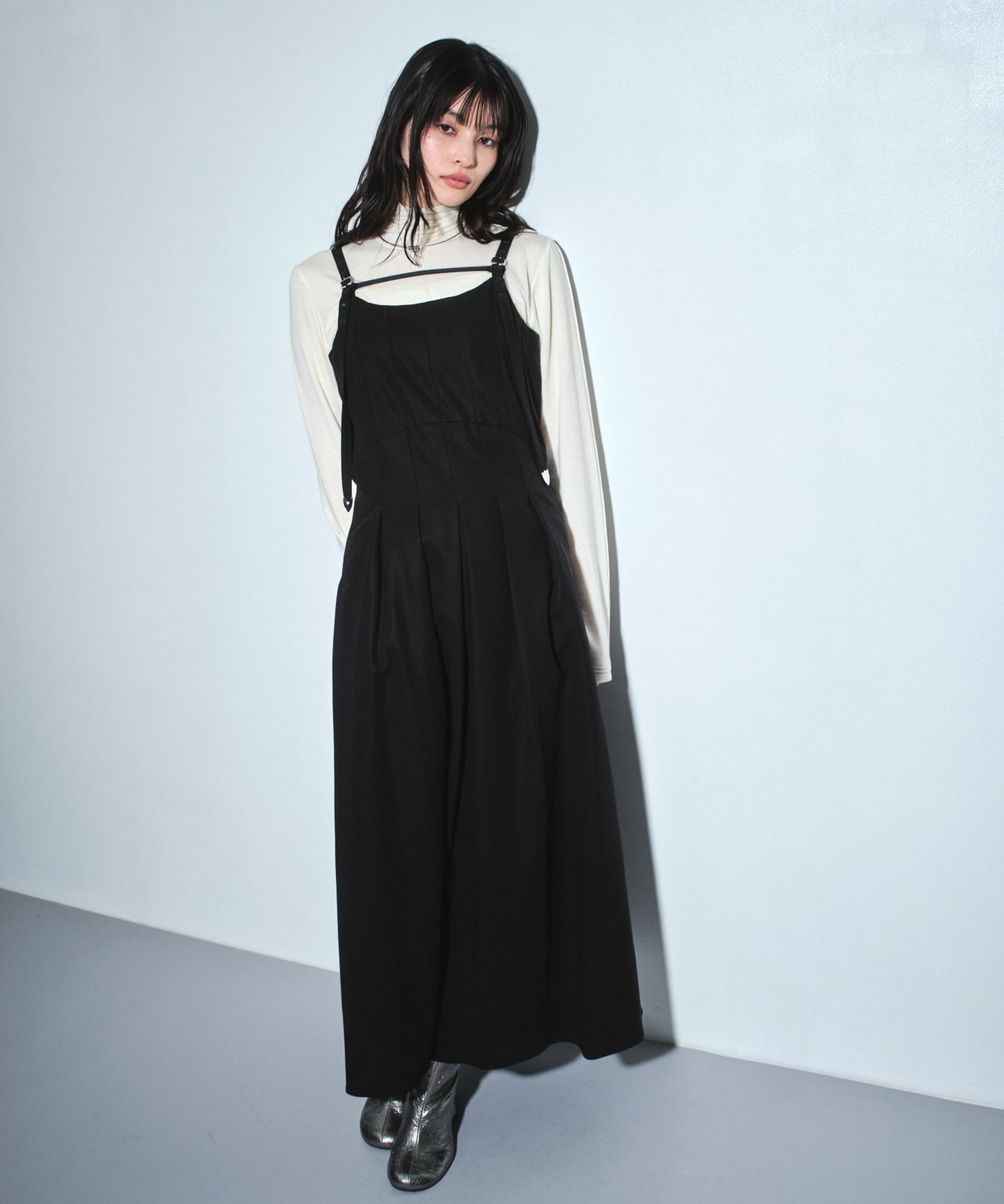 シェイプタックキャミワンピース