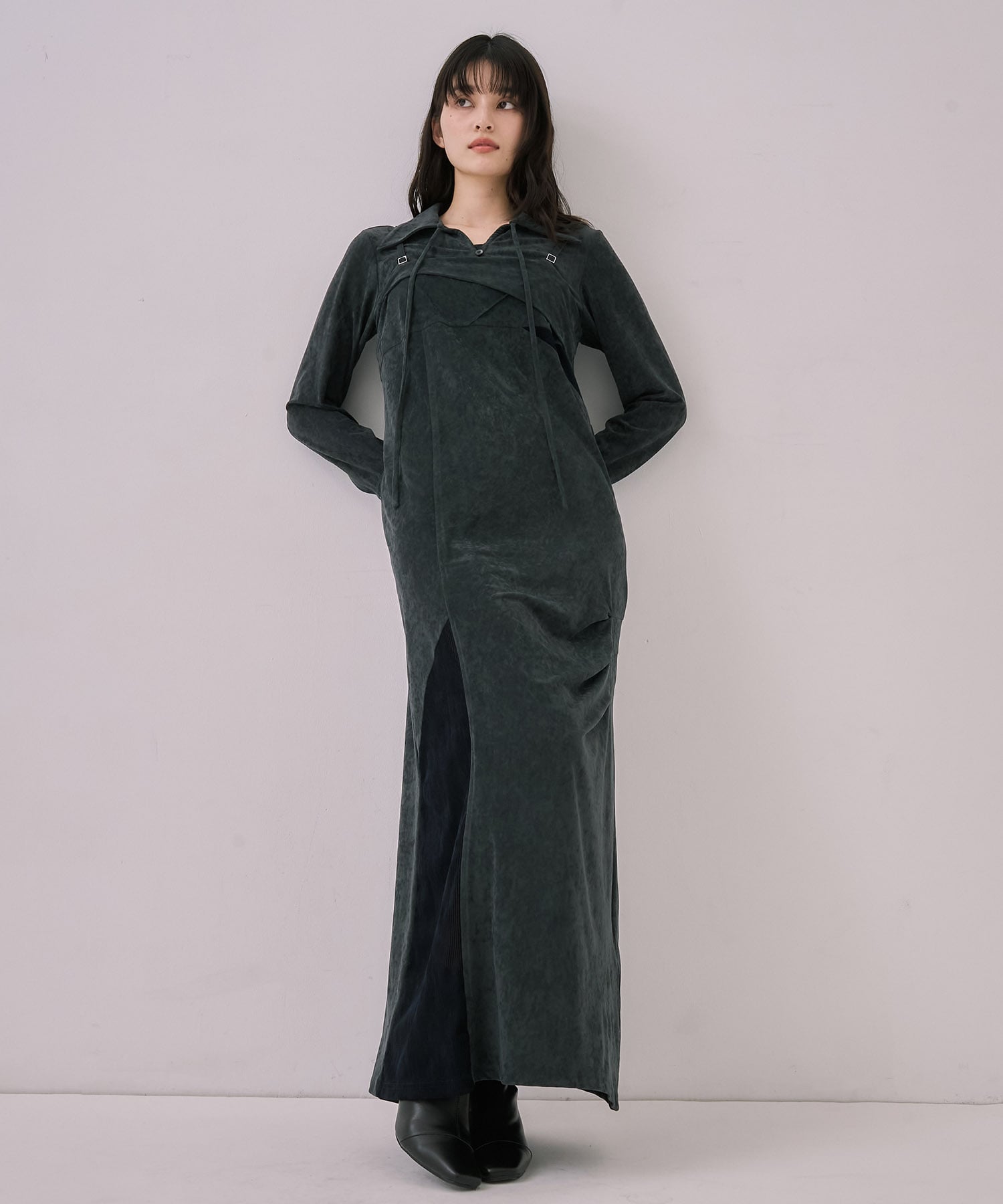 ツイストベロアキャミワンピース