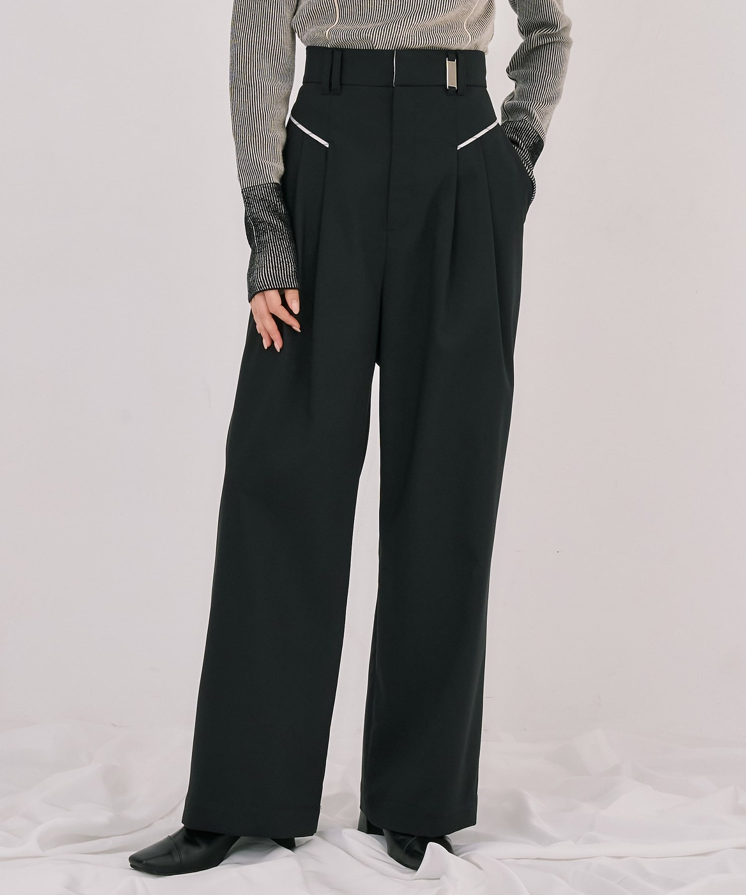 プレートループパンツ