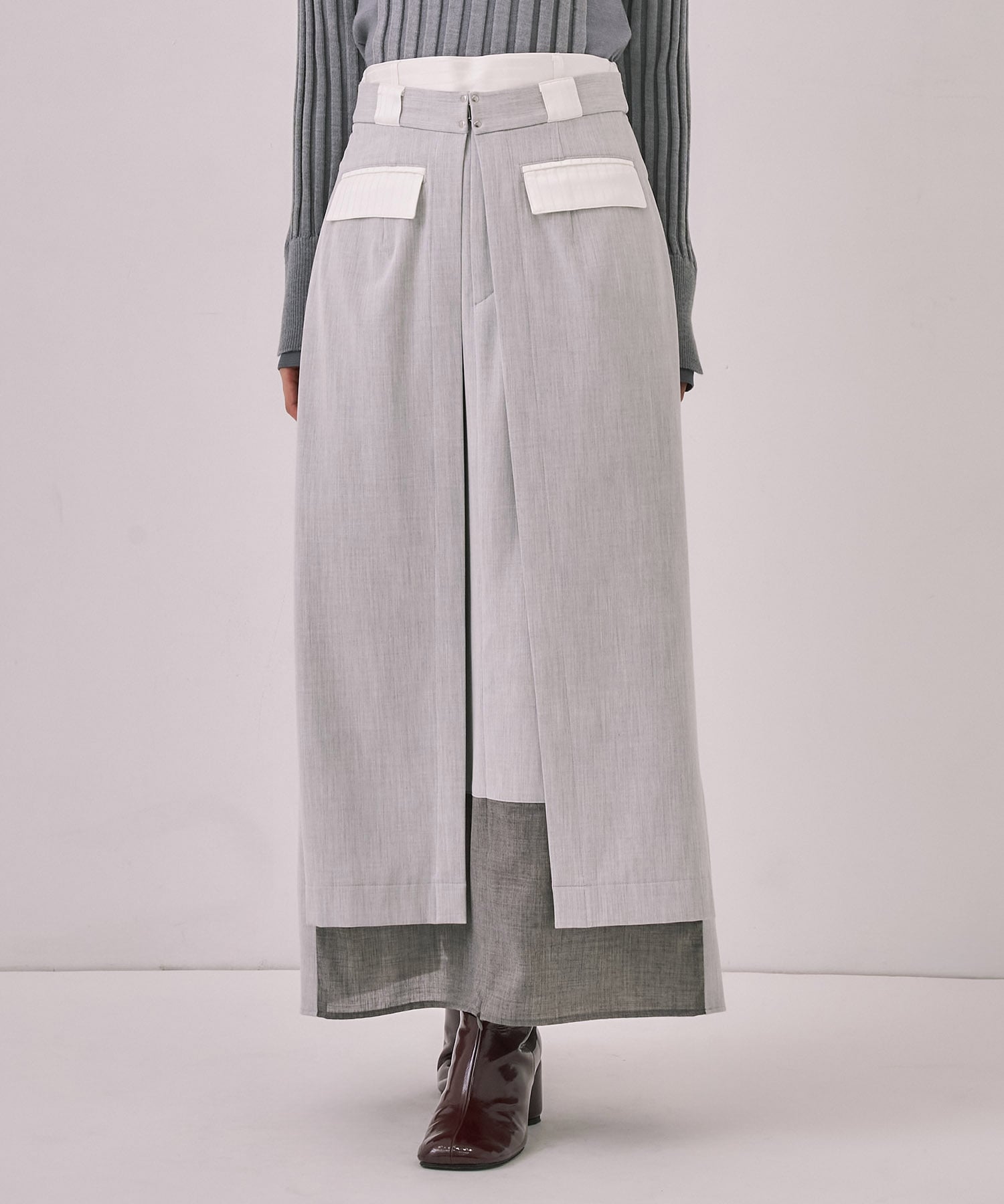 ダブルベルトラップスカート